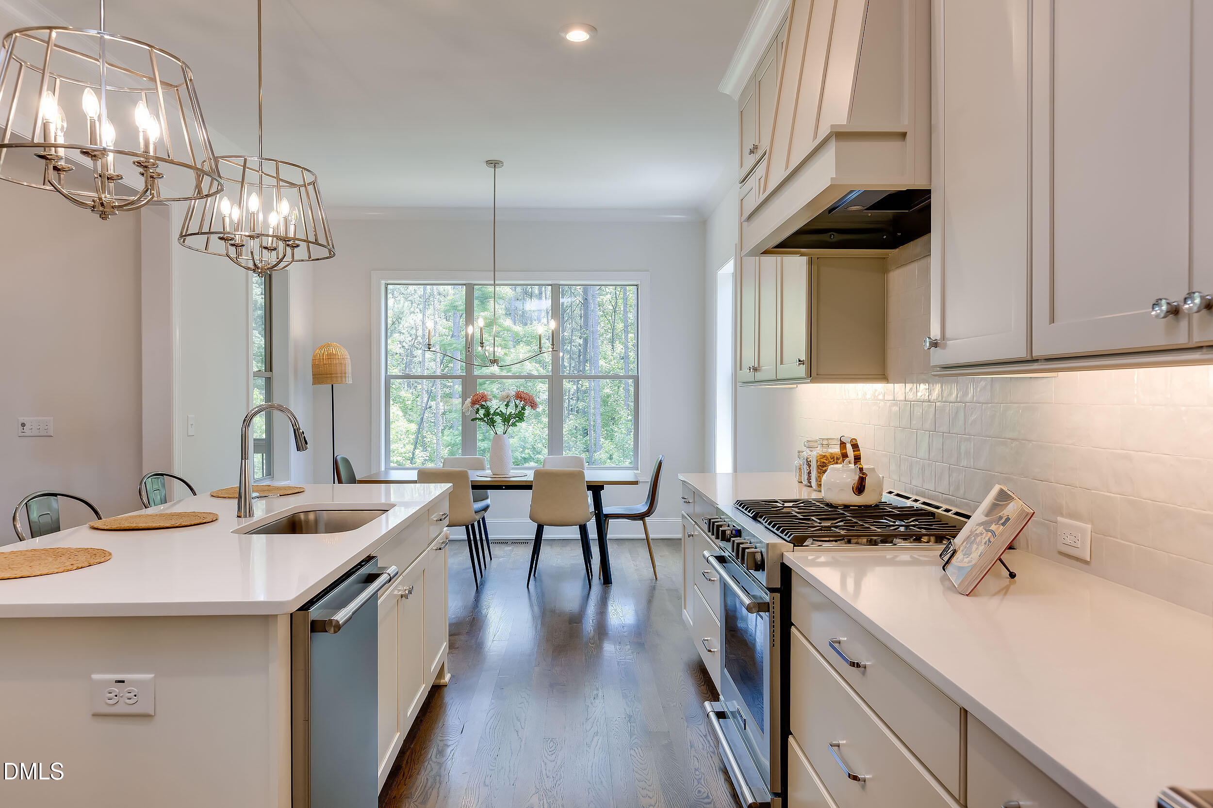 property viewer photo 13