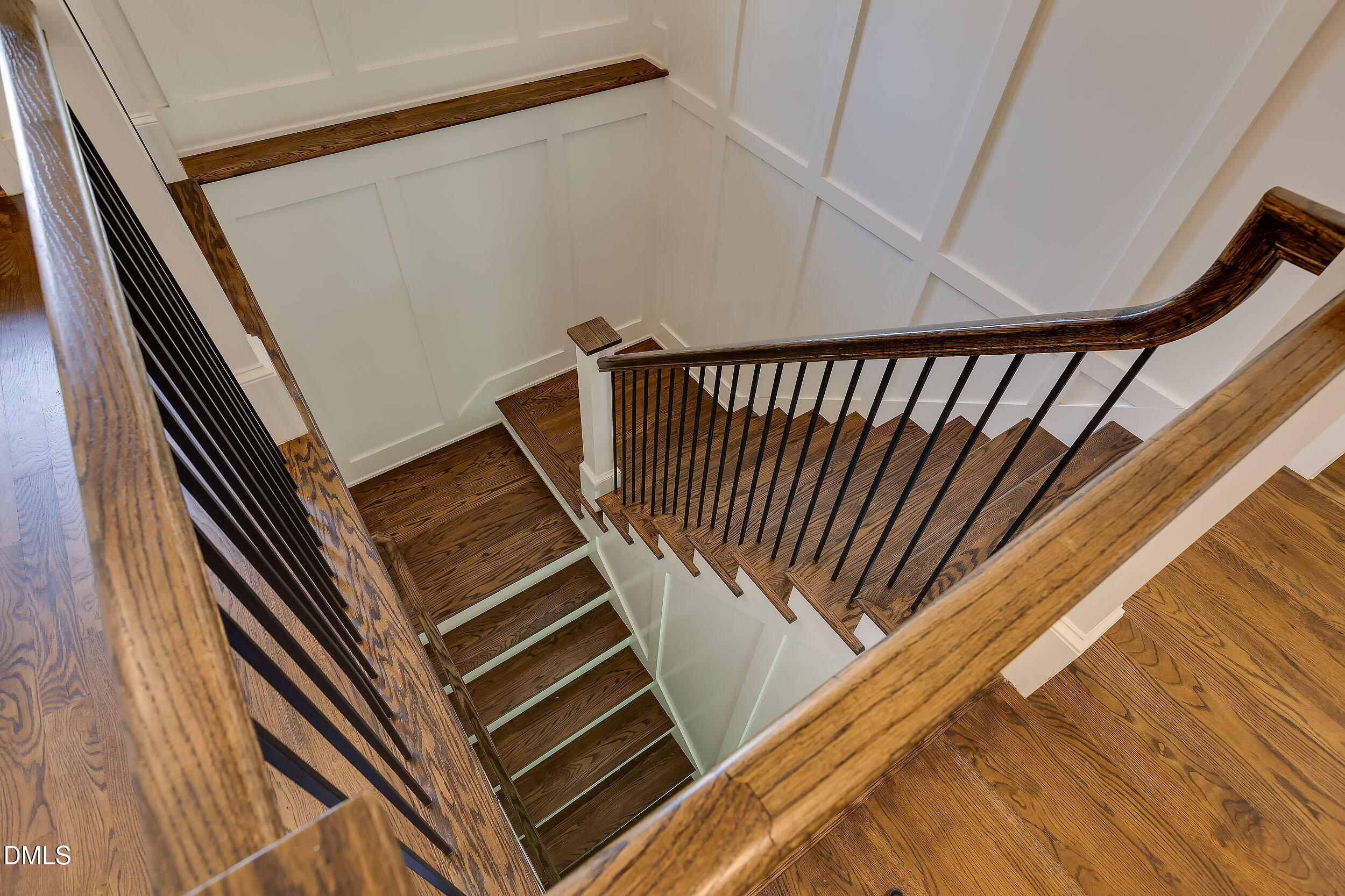 property viewer photo 36