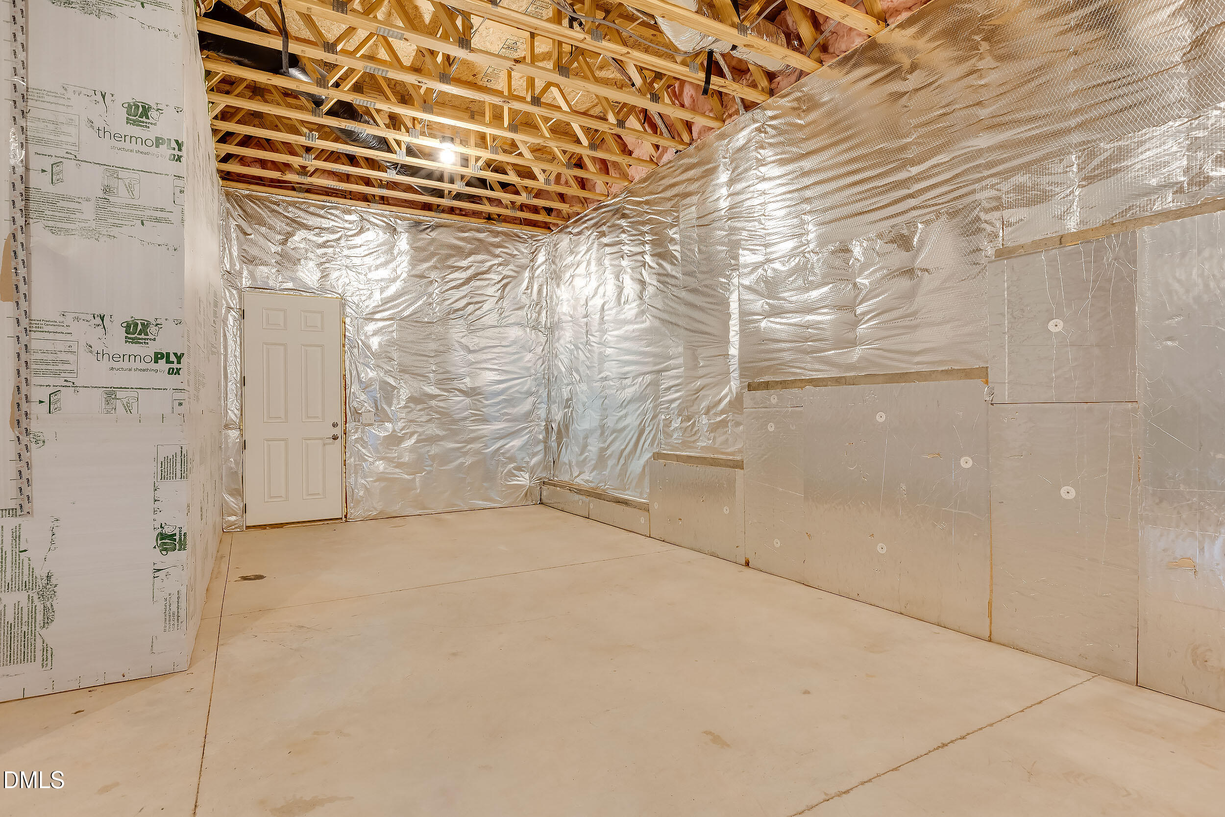 property viewer photo 43