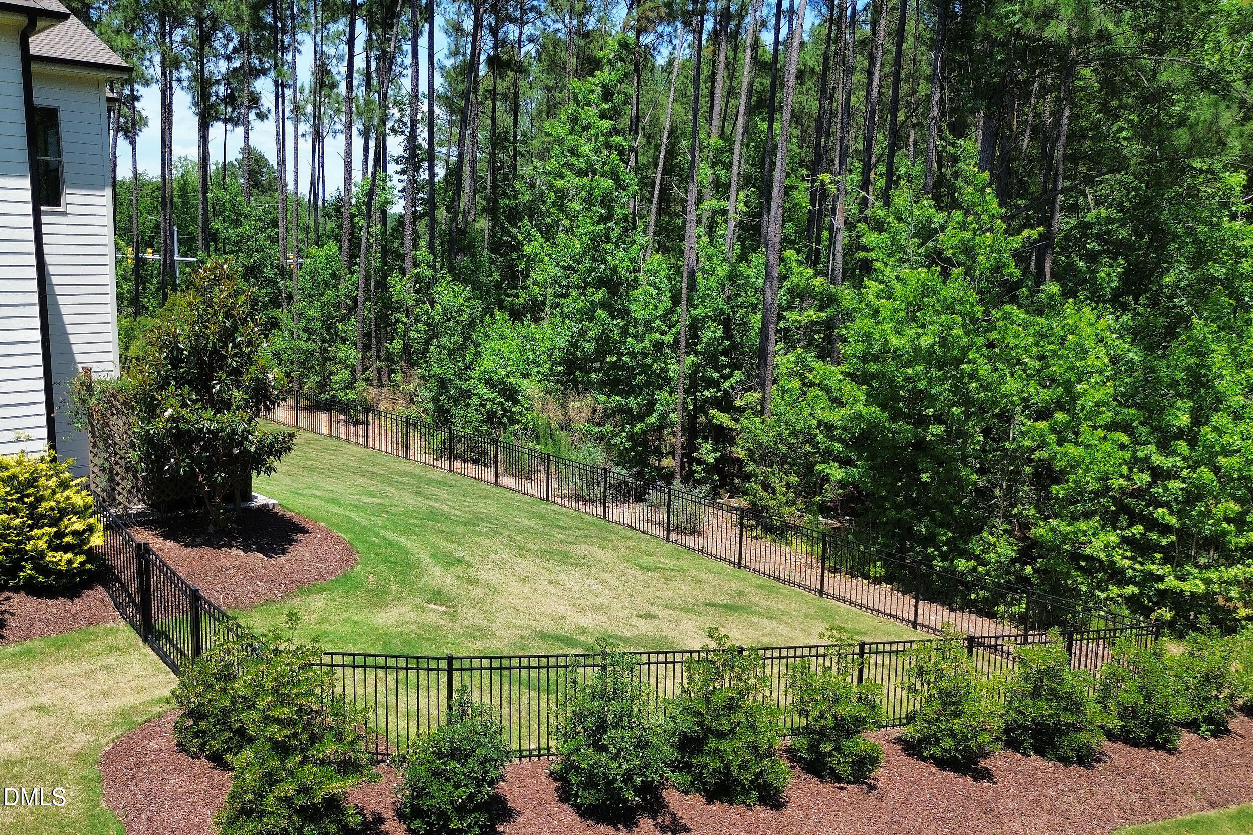 property viewer photo 56