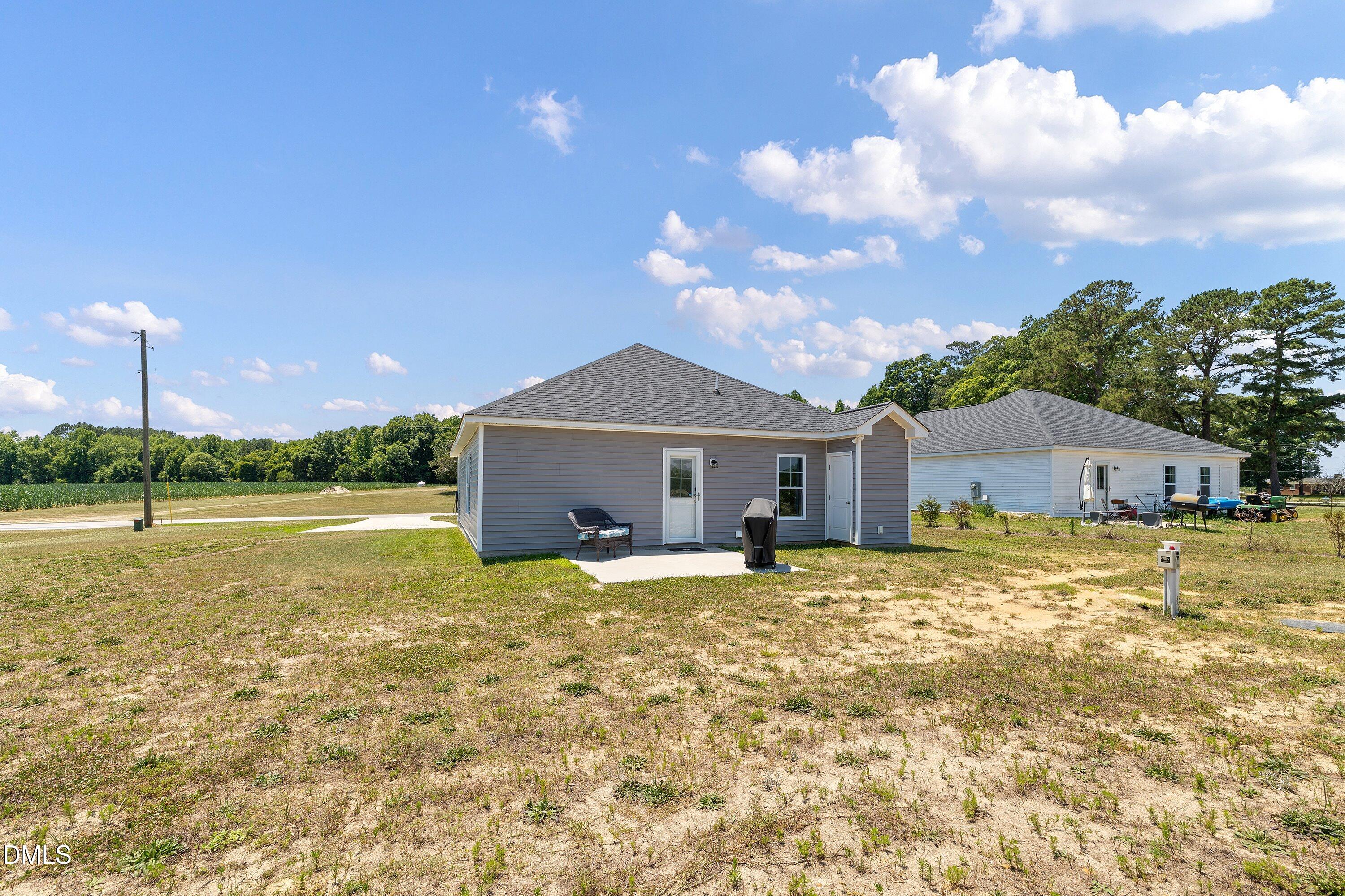 main property photo 29