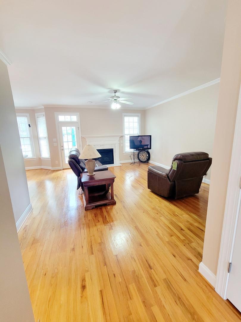 property viewer photo 13