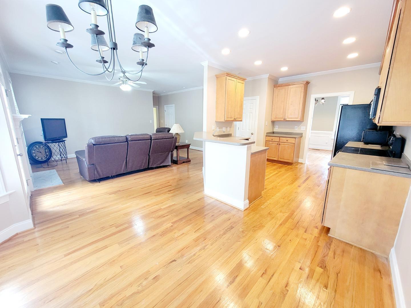 property viewer photo 19