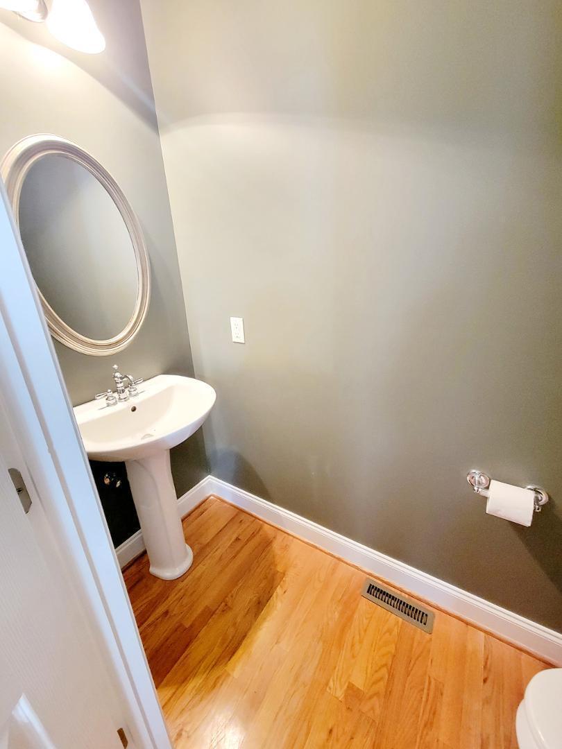 property viewer photo 24