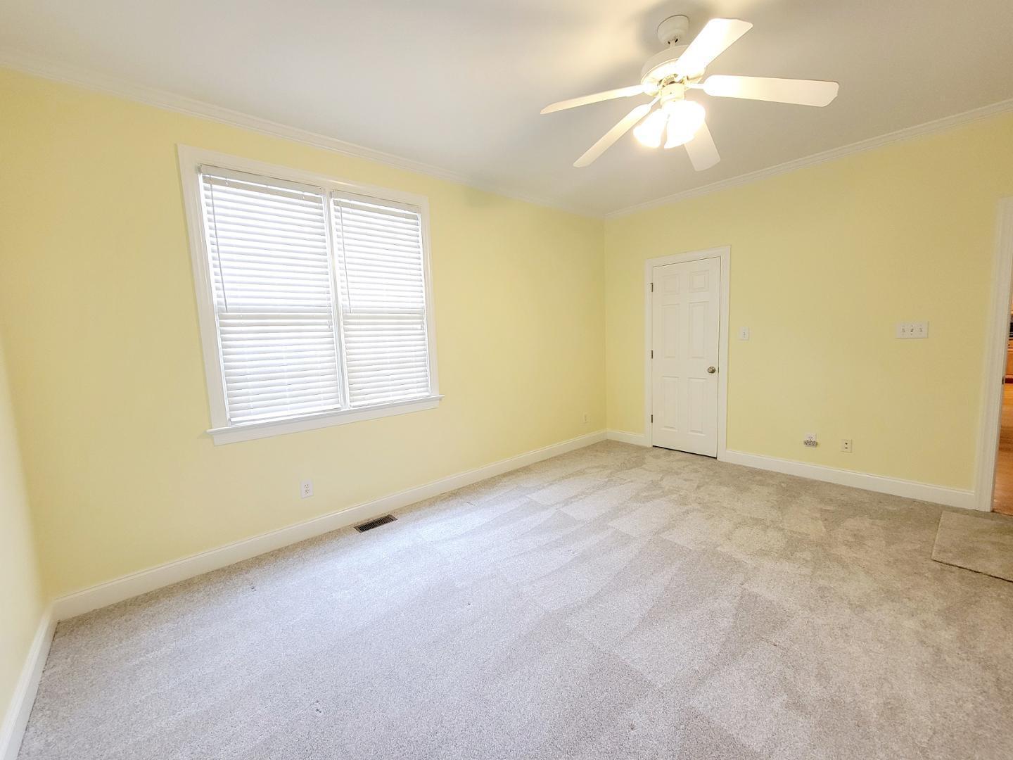 property viewer photo 26