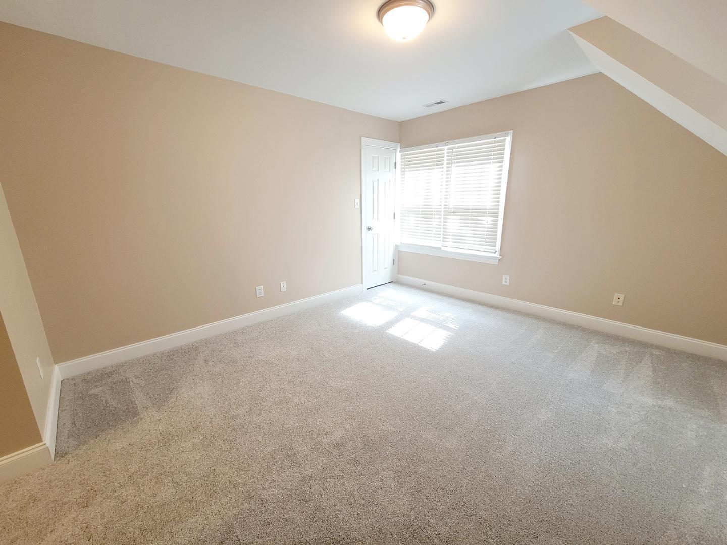 property viewer photo 38