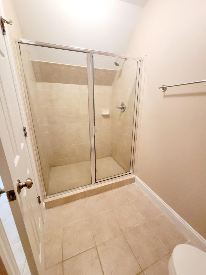 property viewer photo 41