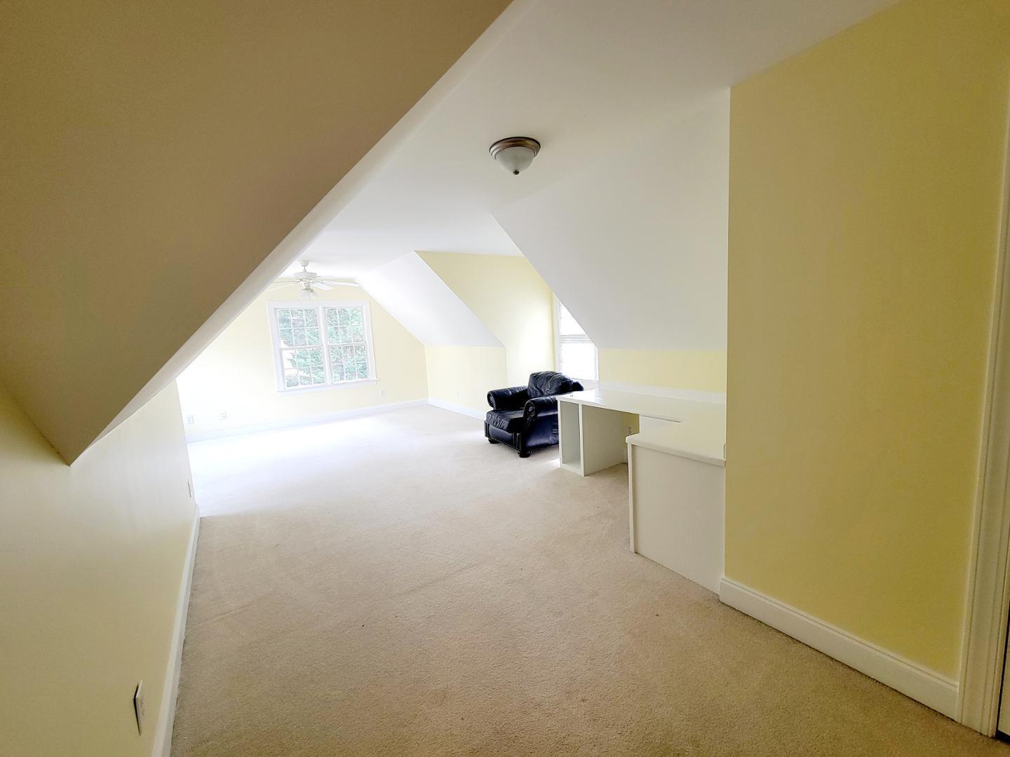 property viewer photo 44