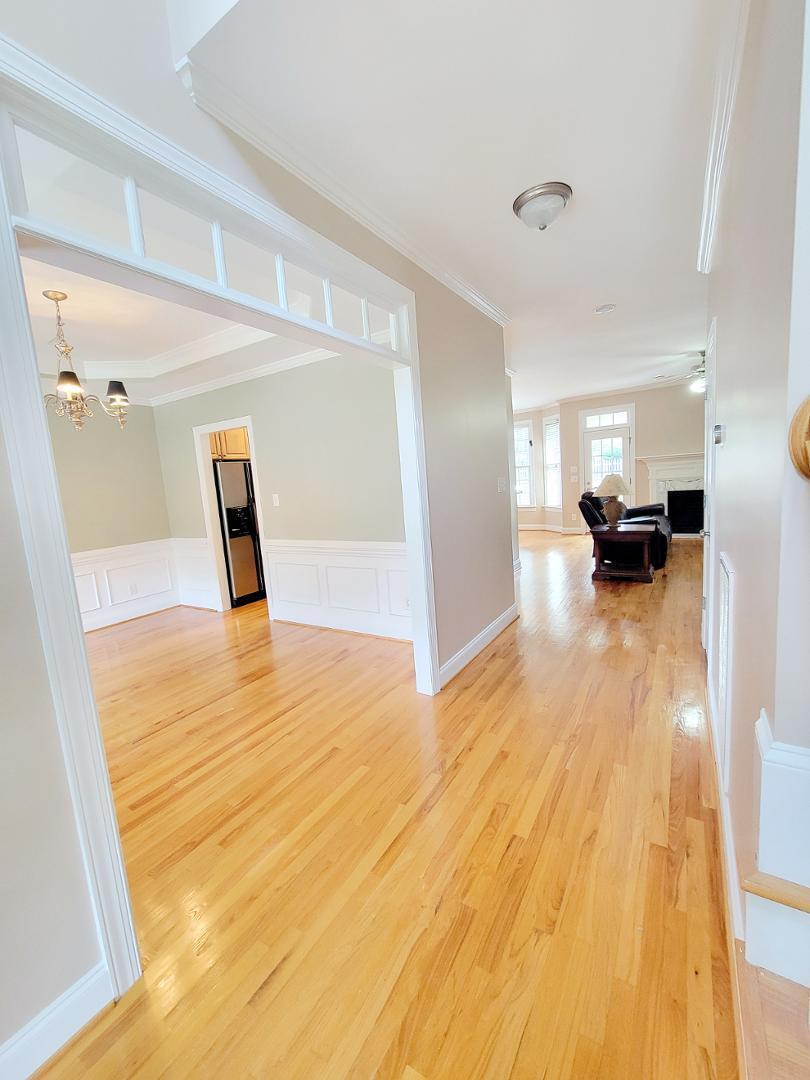 property viewer photo 8