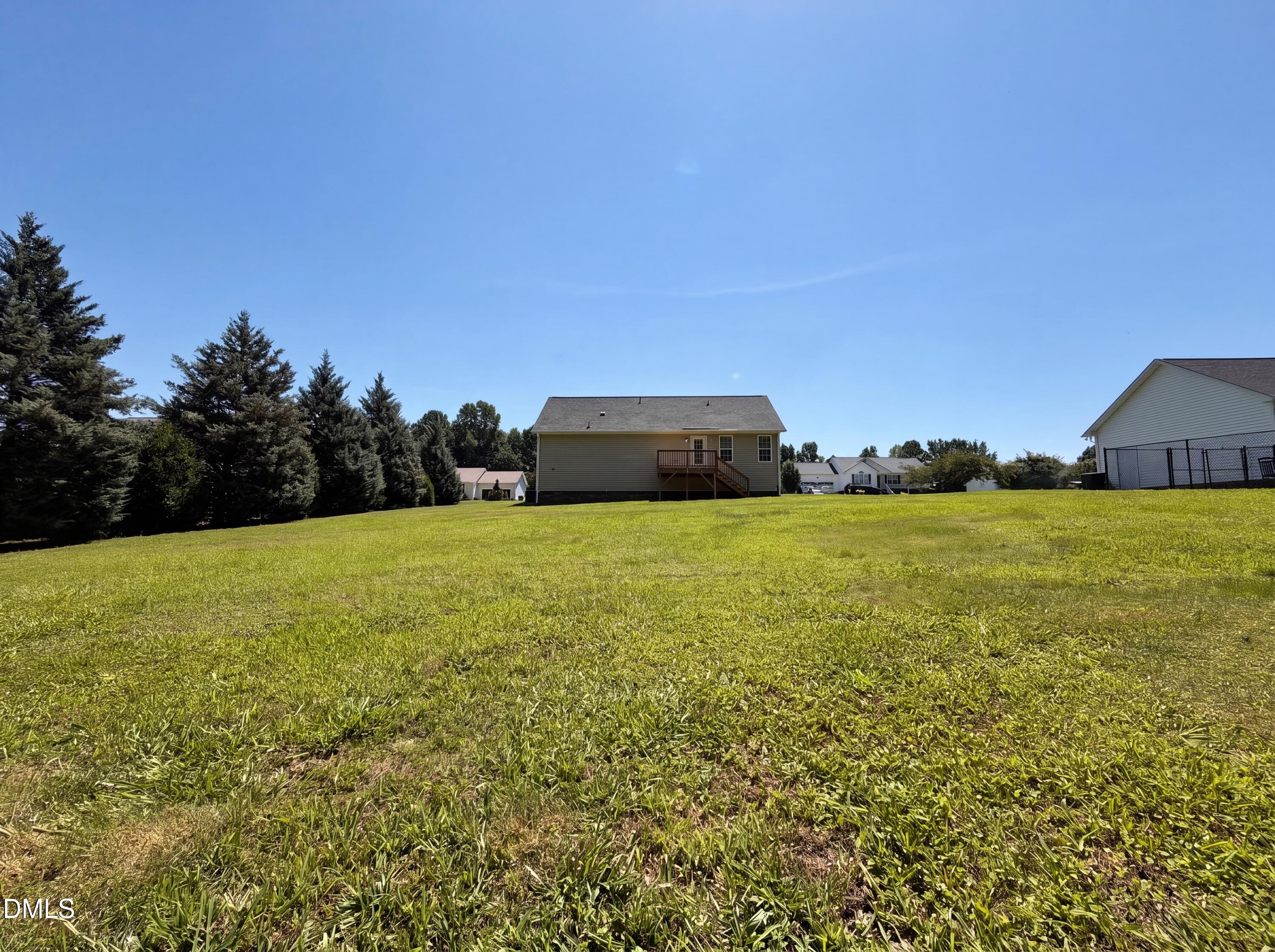 main property photo 15
