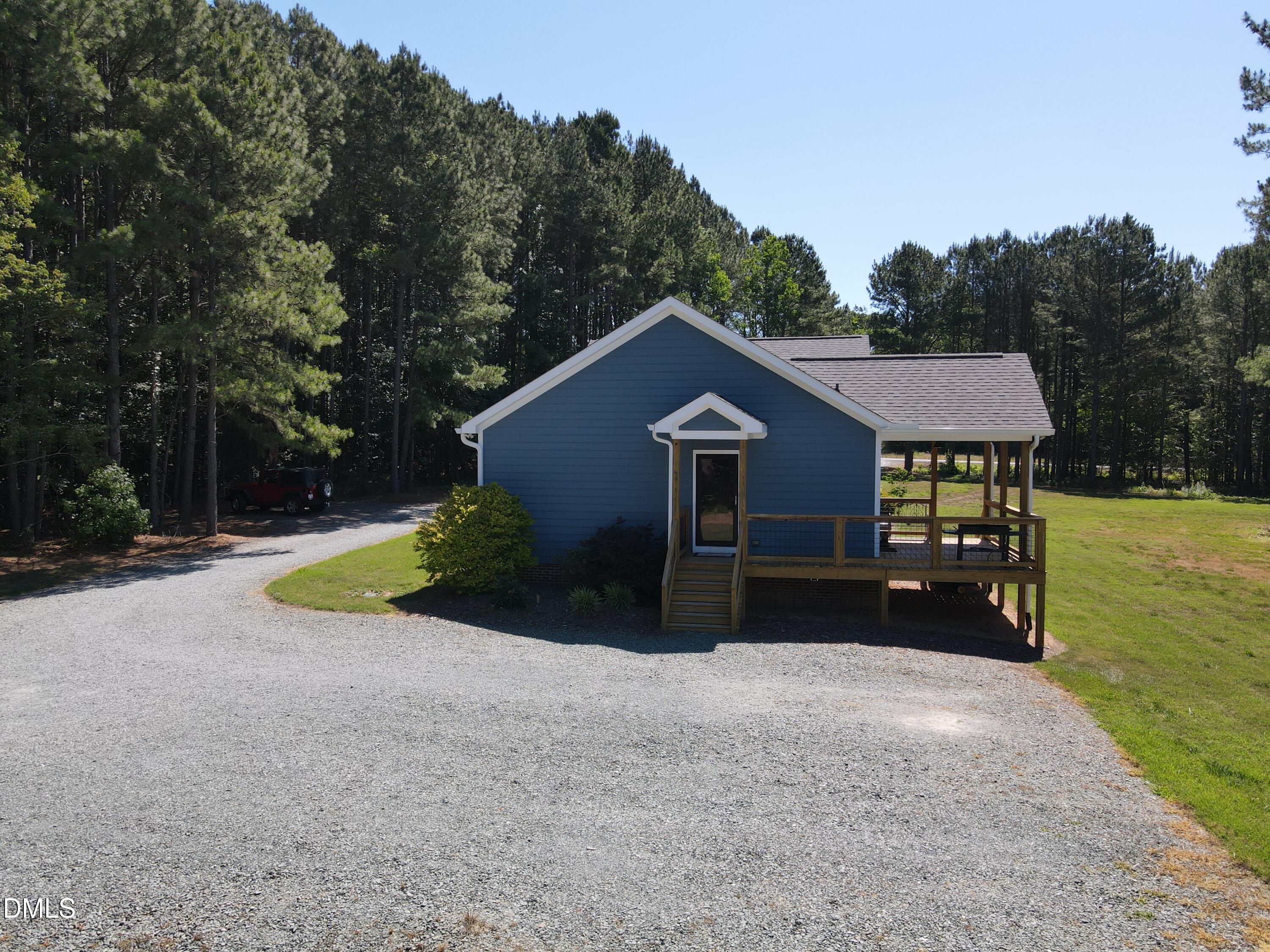 main property photo 38
