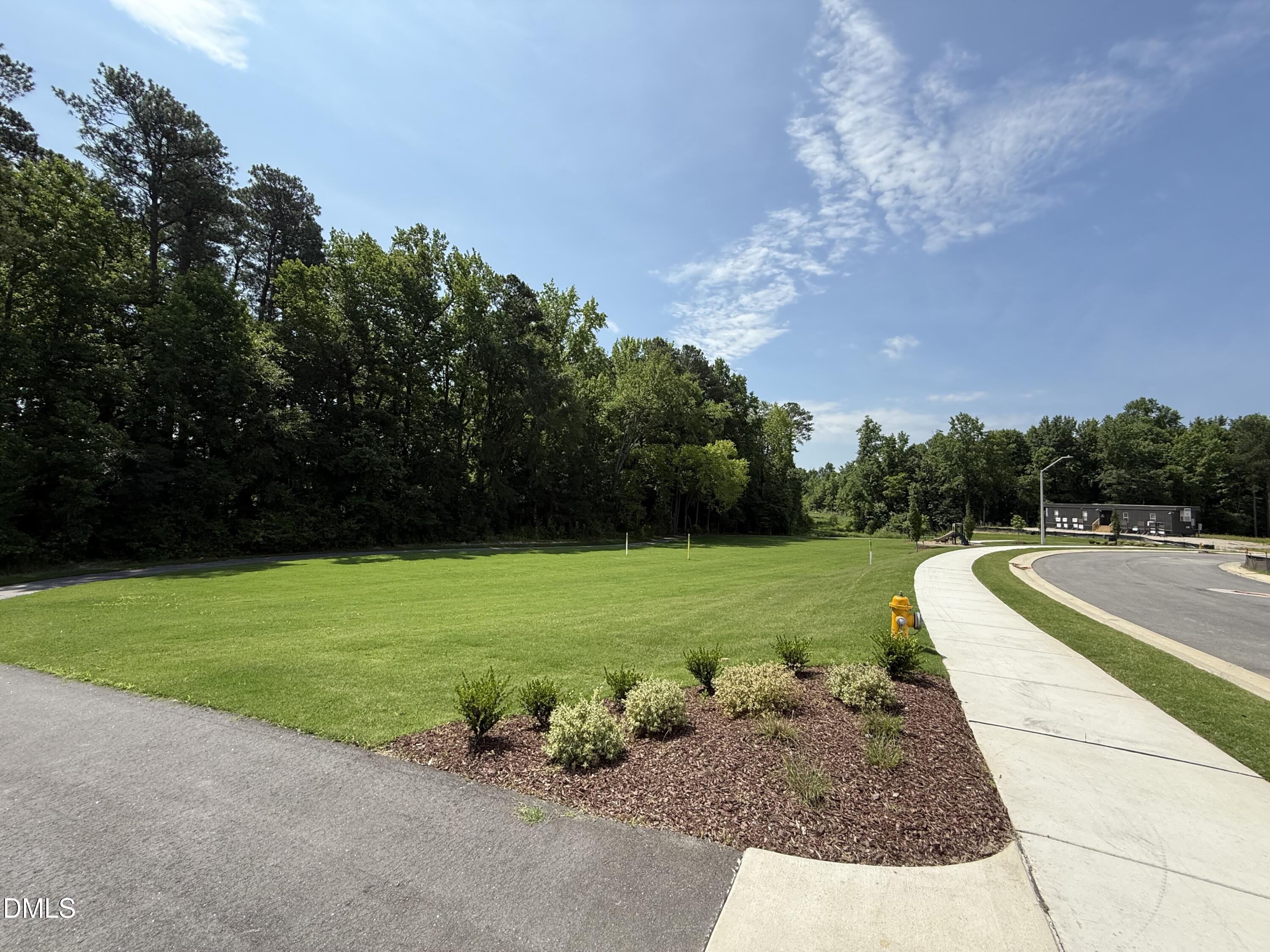 main property photo 20