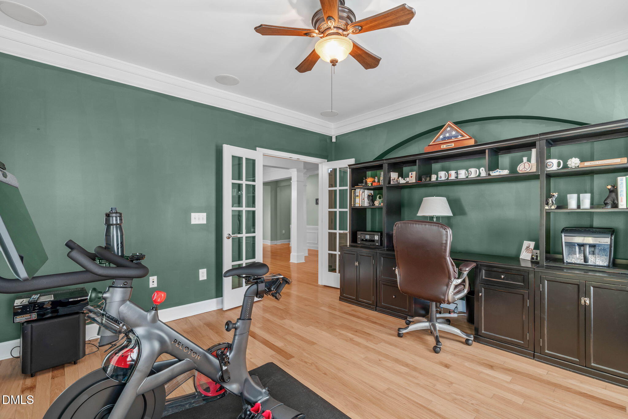 main property photo 7