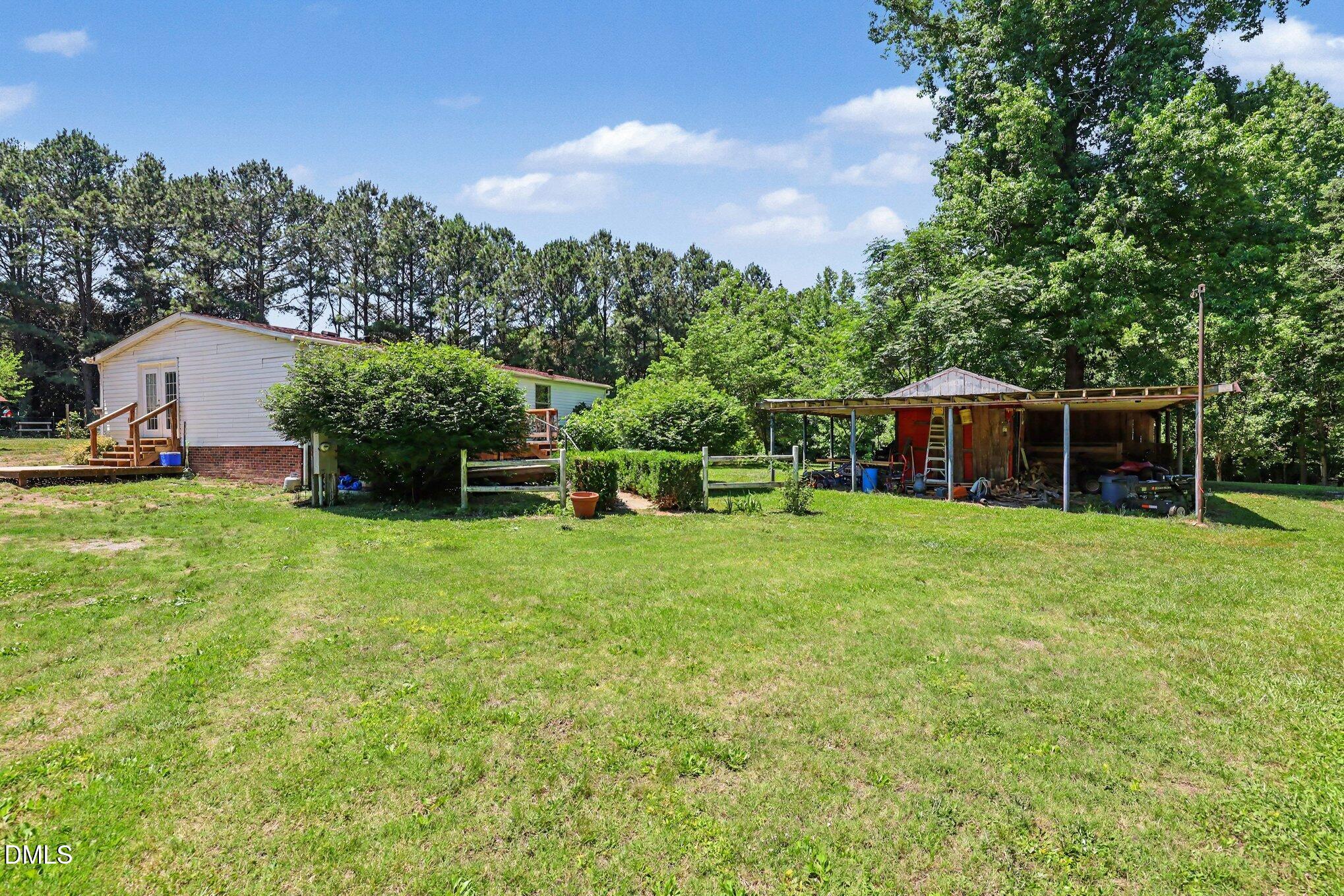 main property photo 9