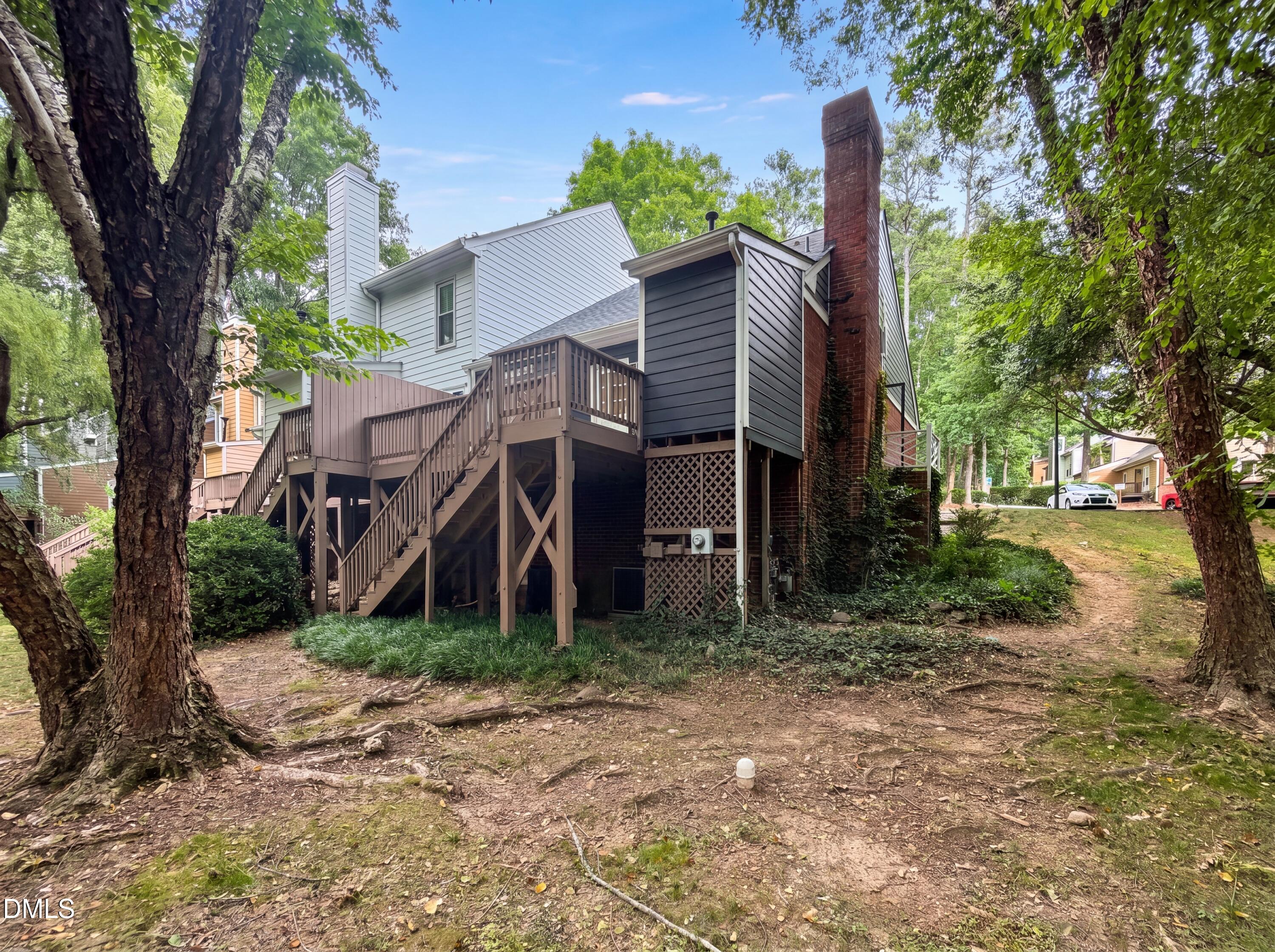 main property photo 14