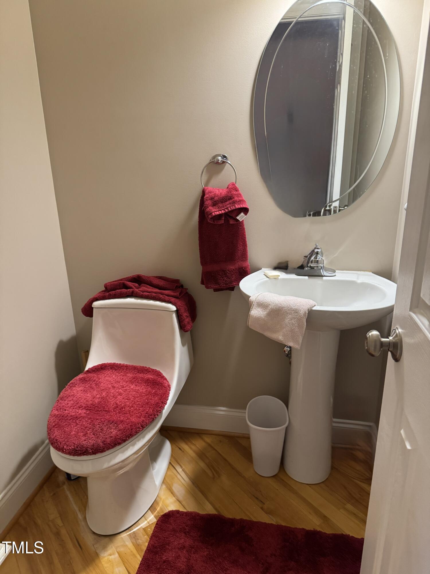 main property photo 23