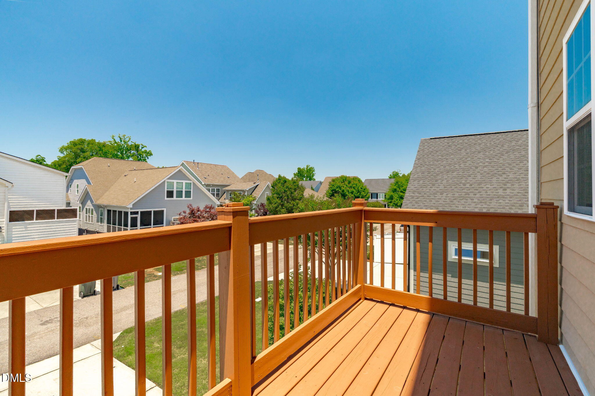 main property photo 31