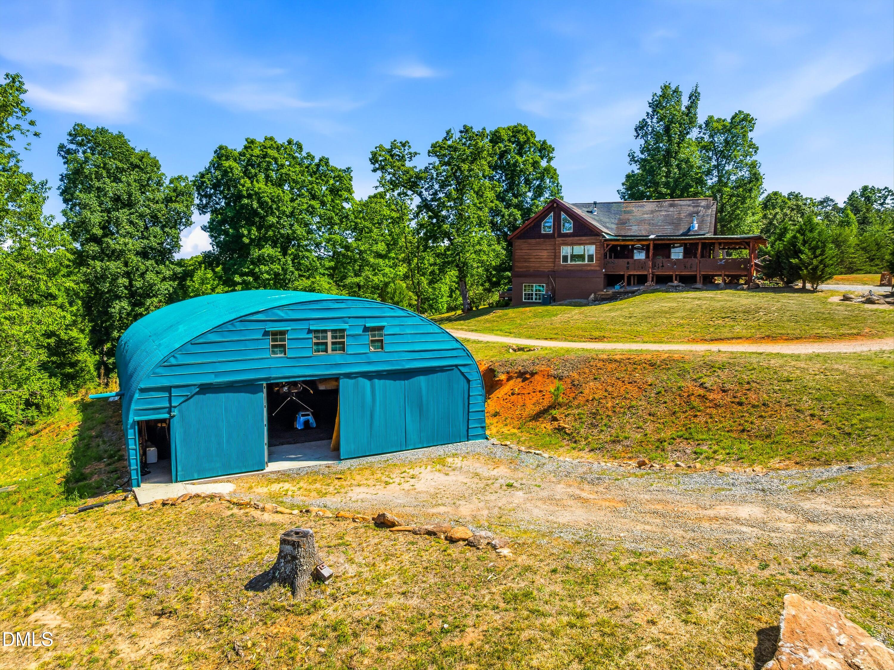 main property photo 41