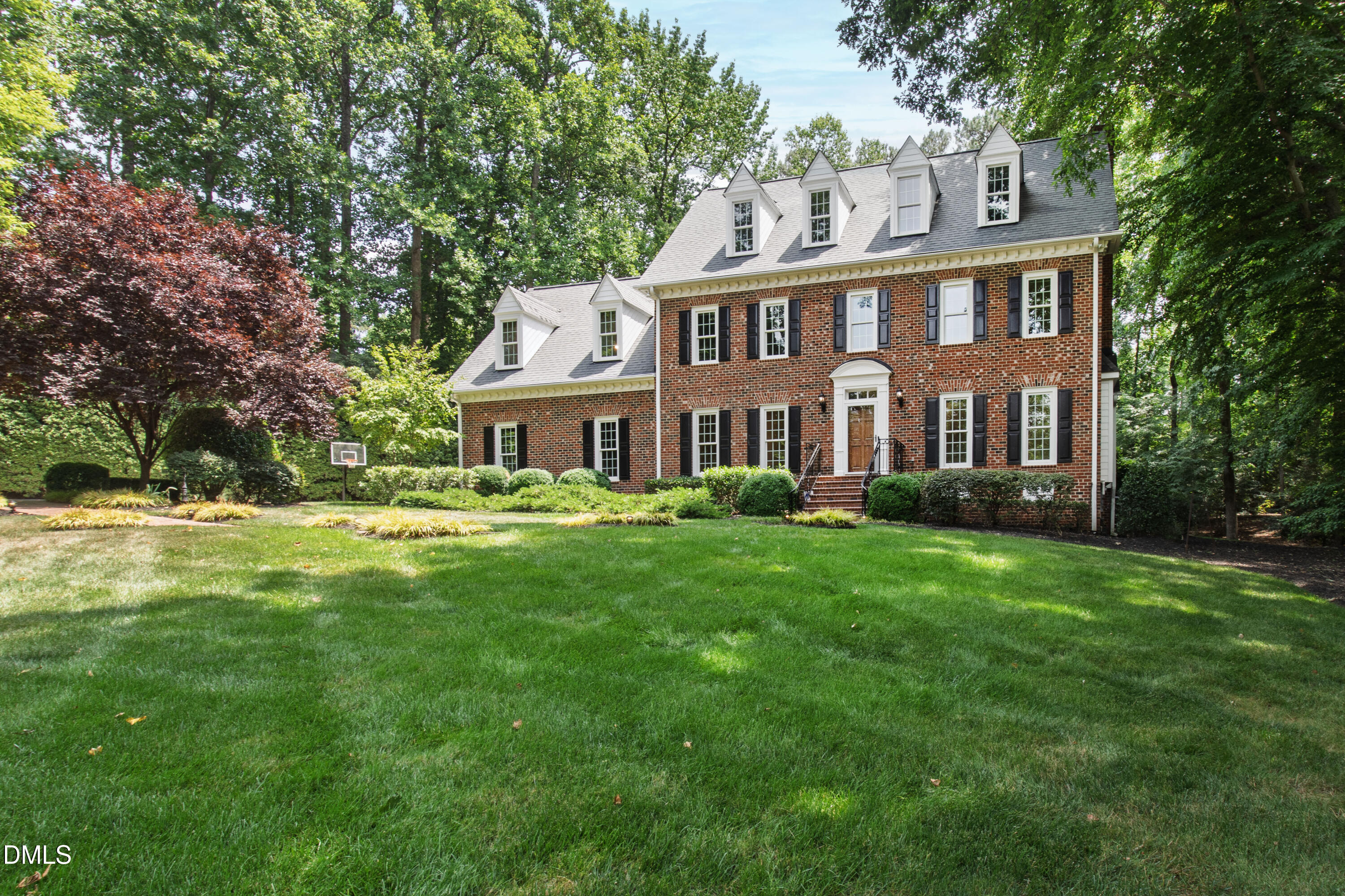 main property photo 6