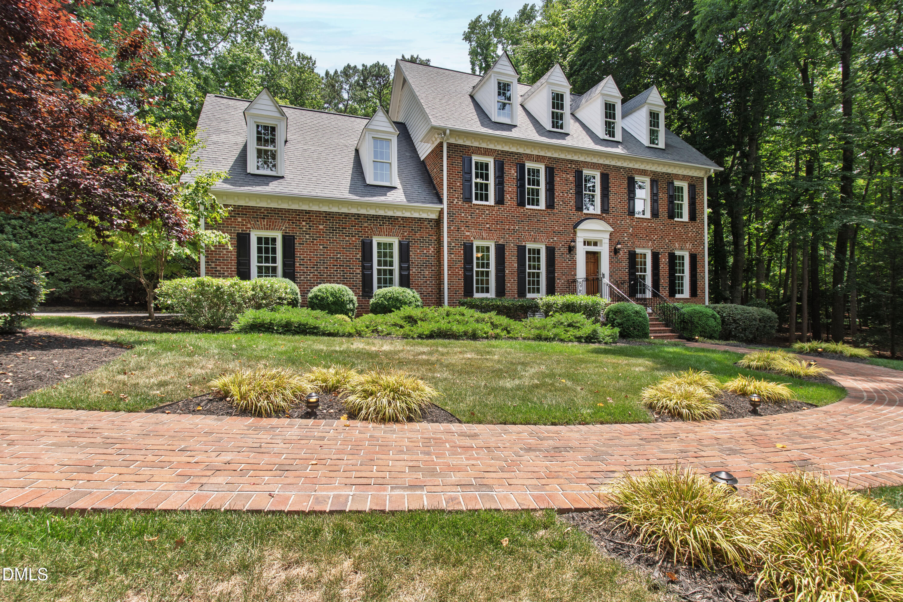 main property photo 7