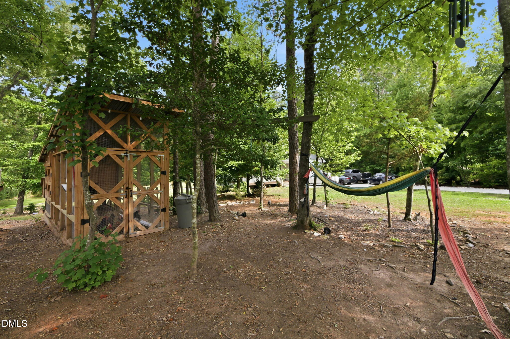 main property photo 40