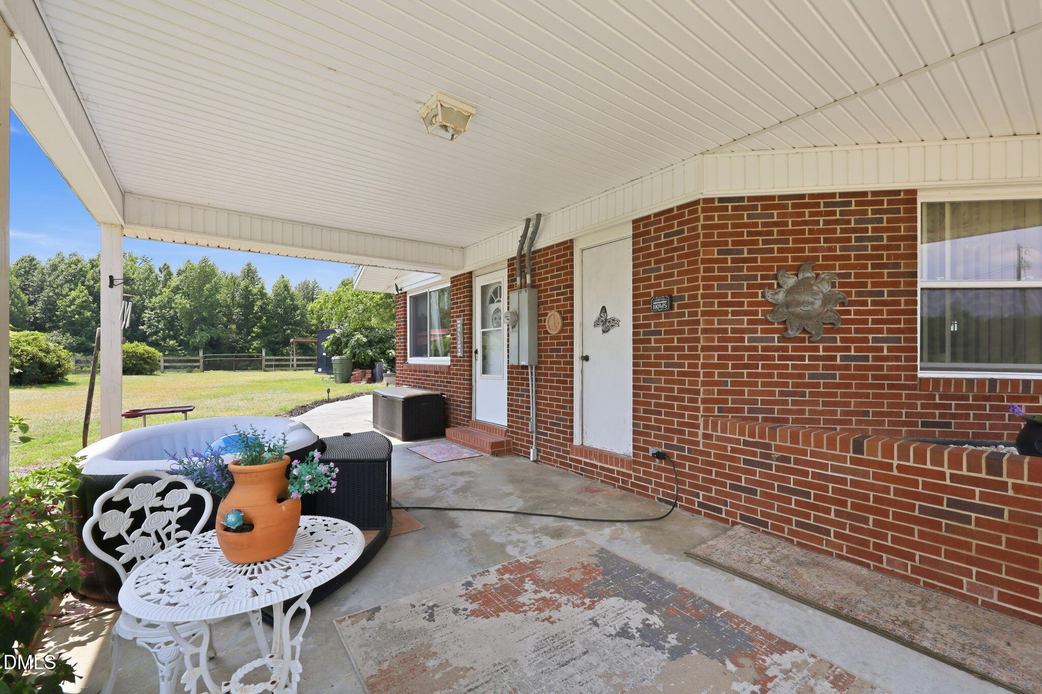 main property photo 43