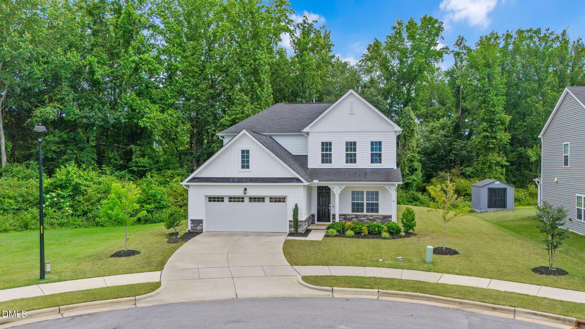 main property photo 3