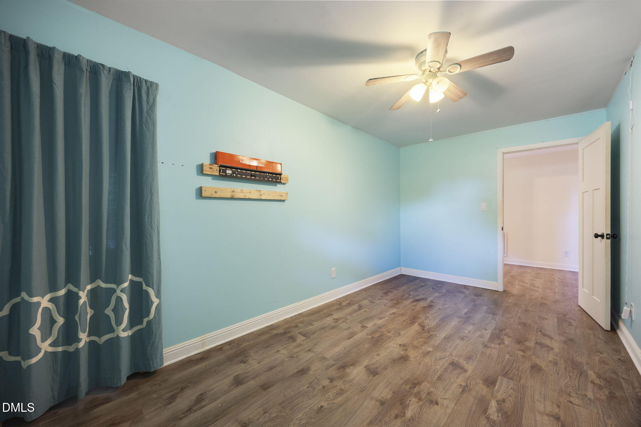 main property photo 70