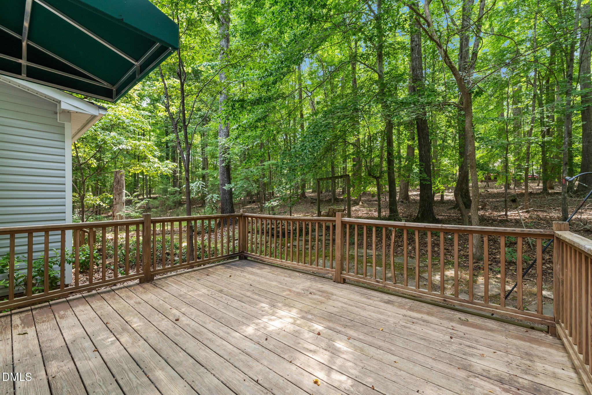 main property photo 31