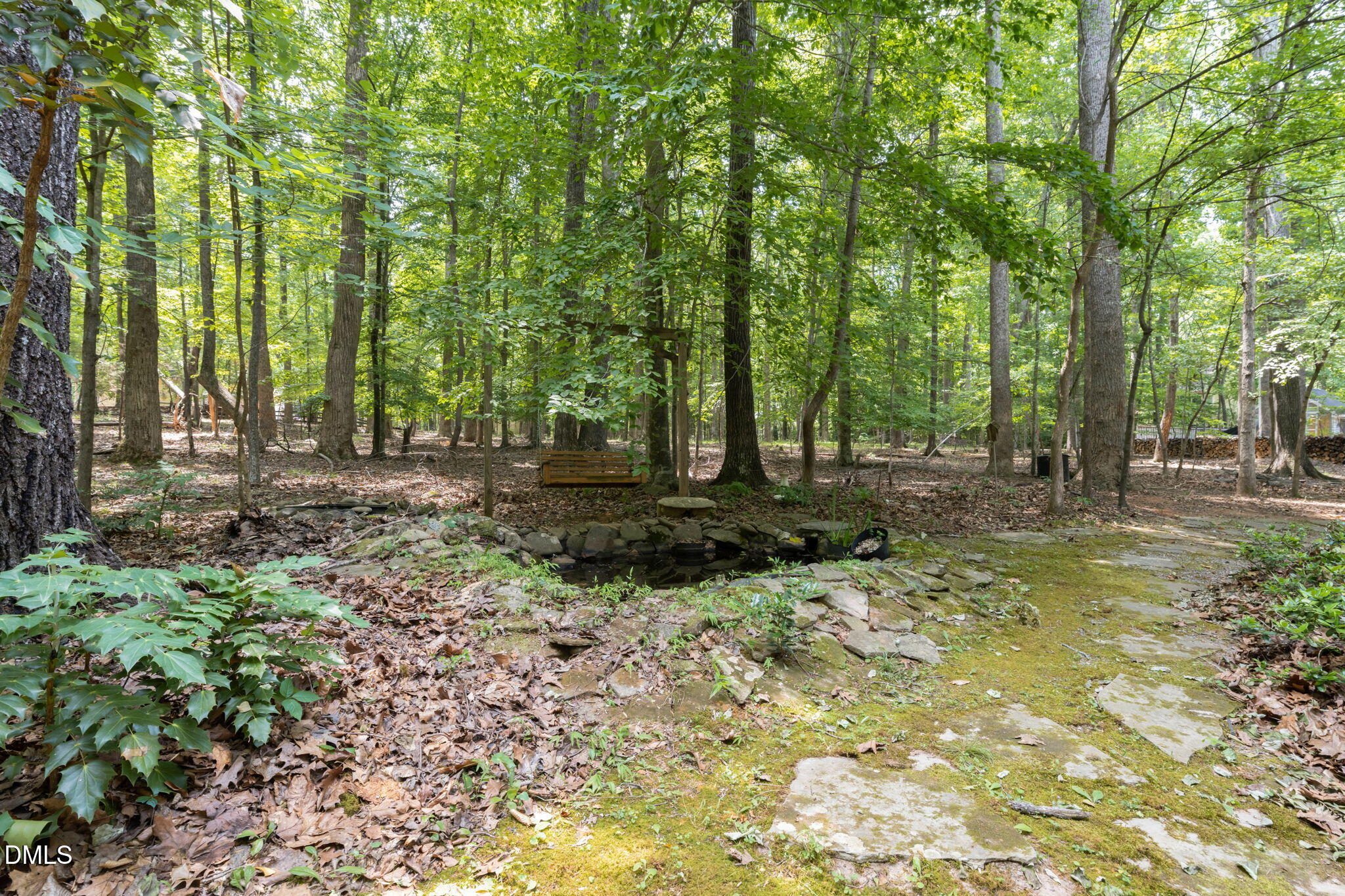 main property photo 37