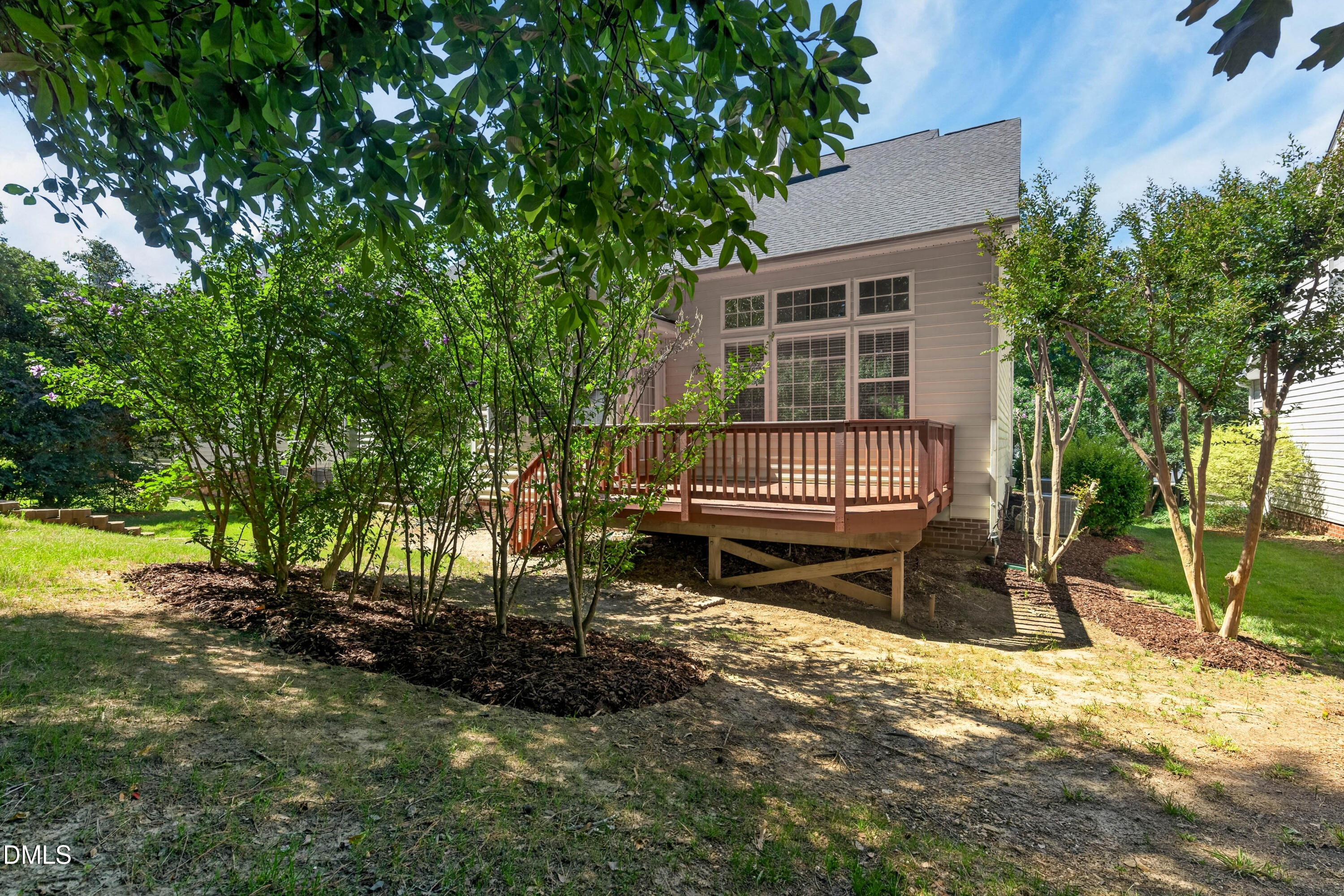 main property photo 46