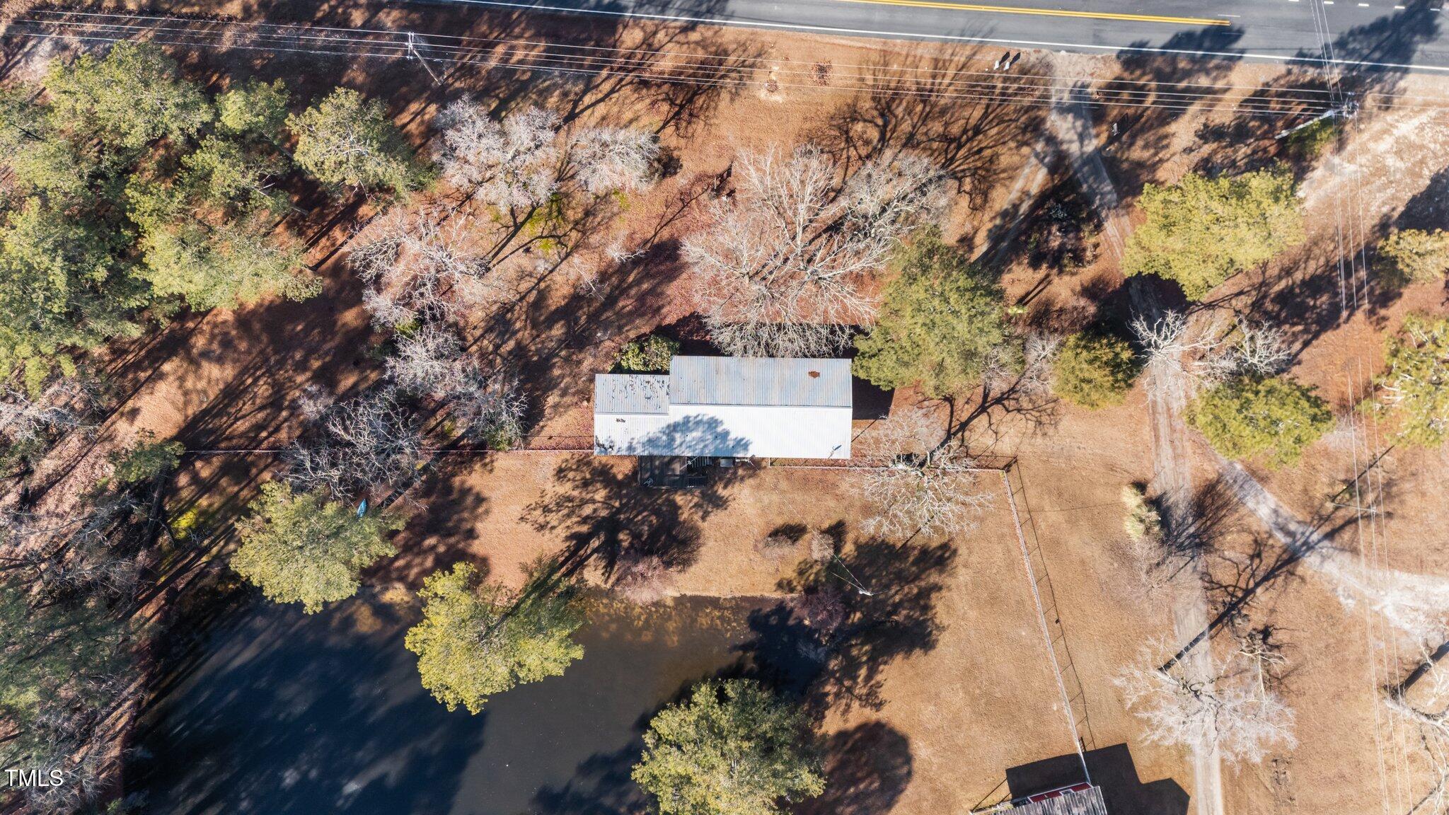 main property photo 22