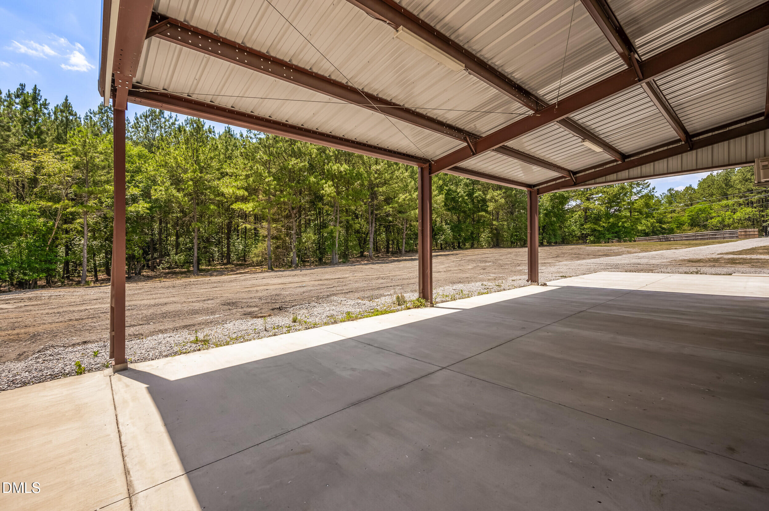 main property photo 75