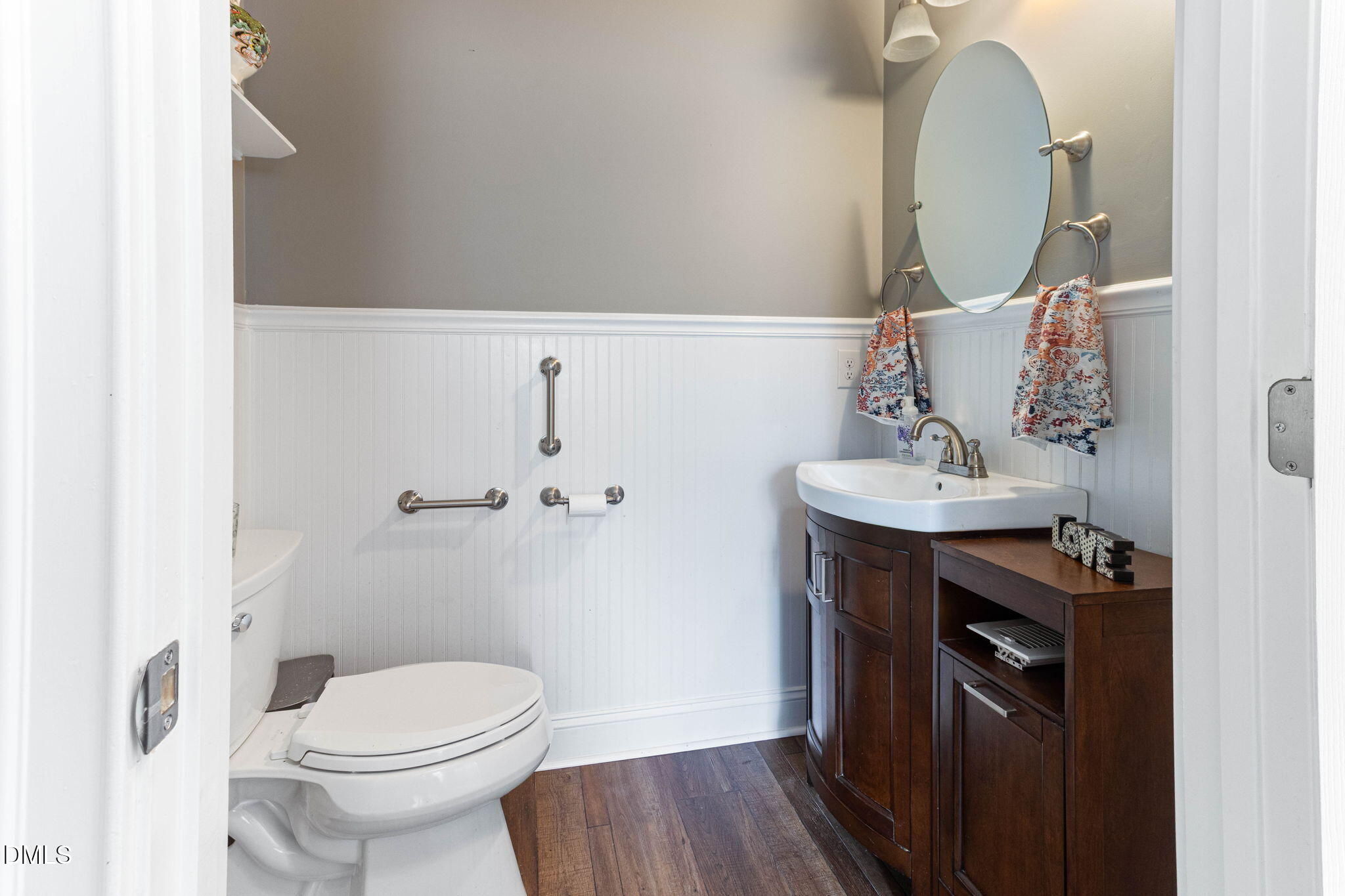 main property photo 14