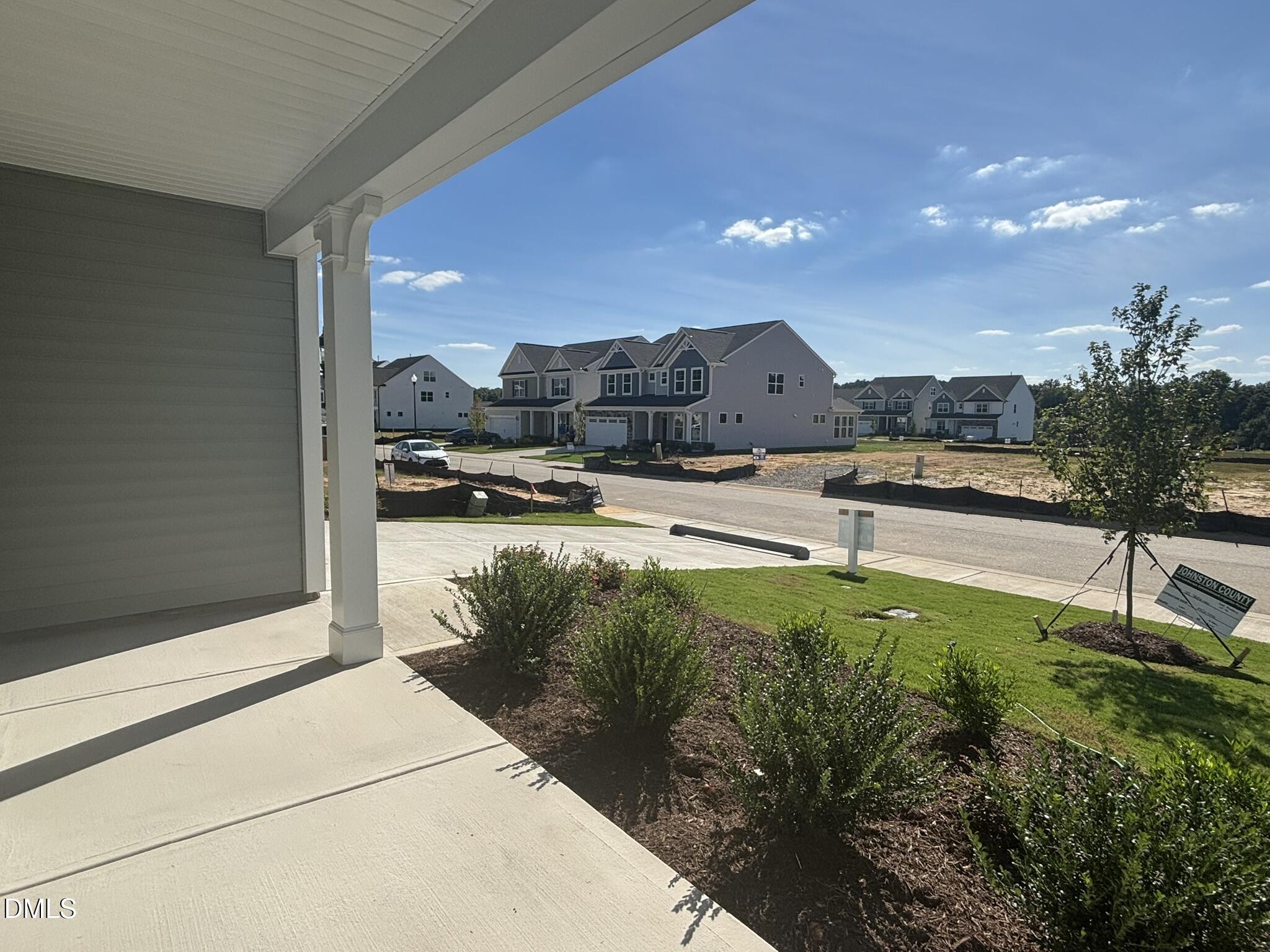 main property photo 25