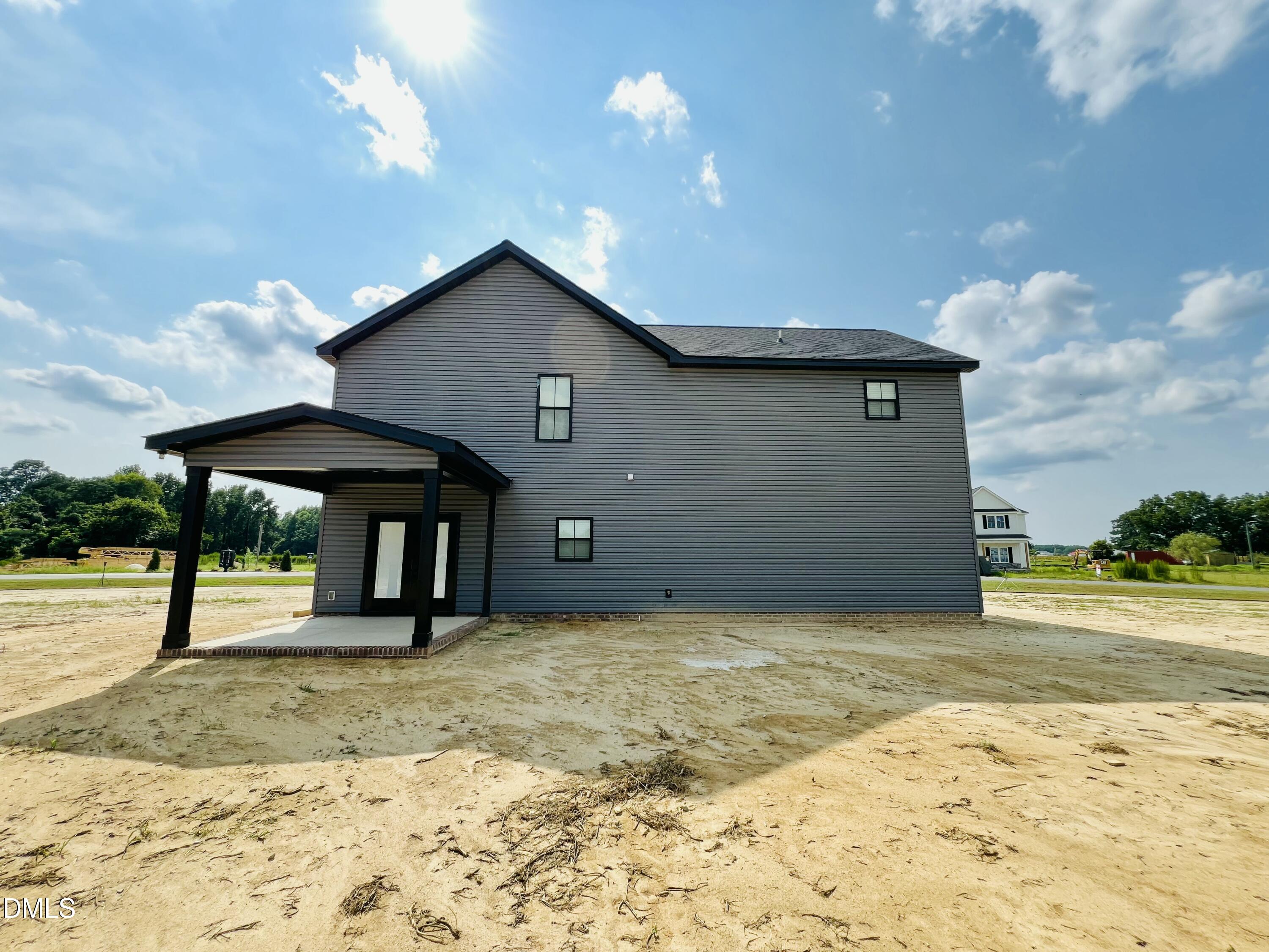 main property photo 27