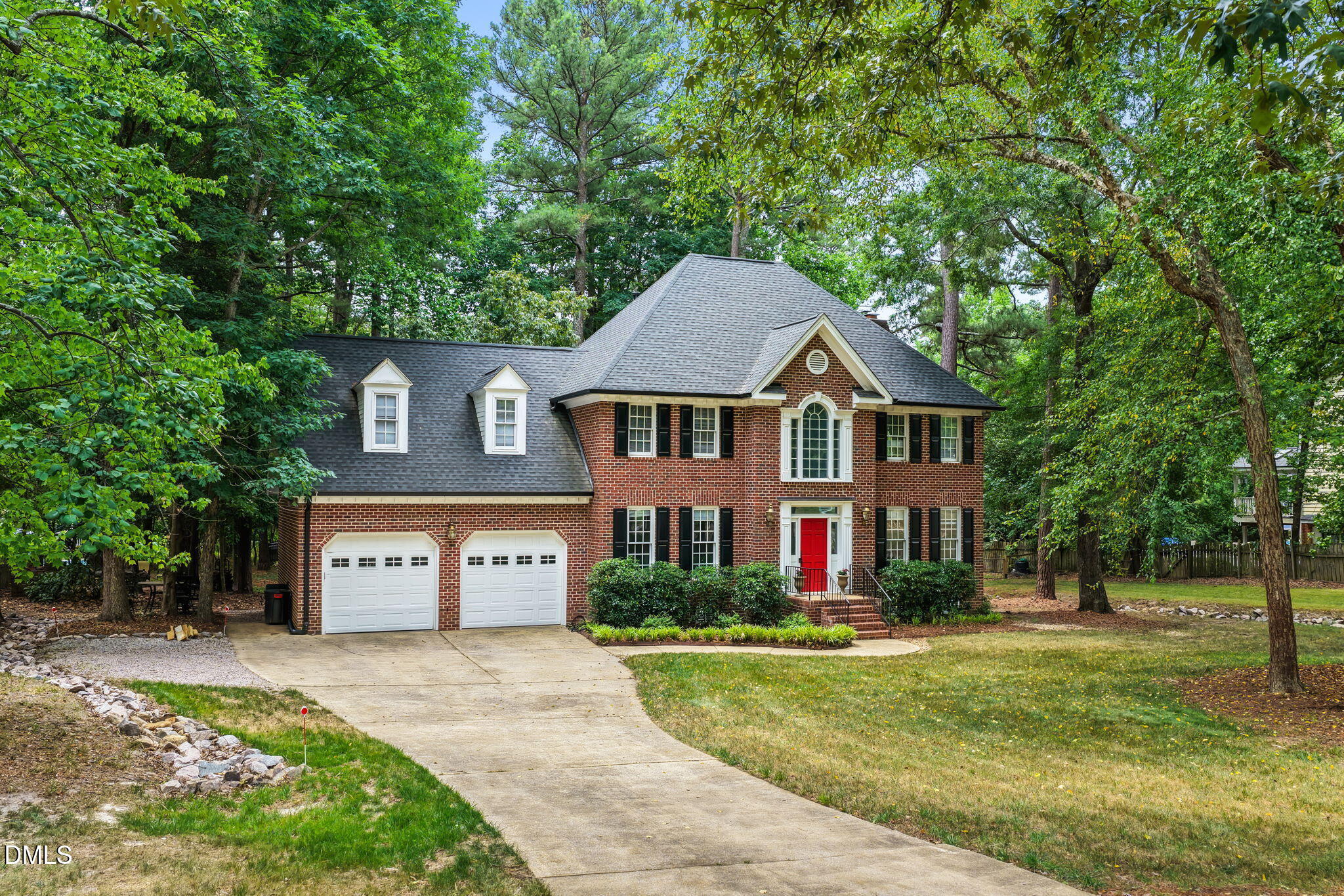 main property photo 1