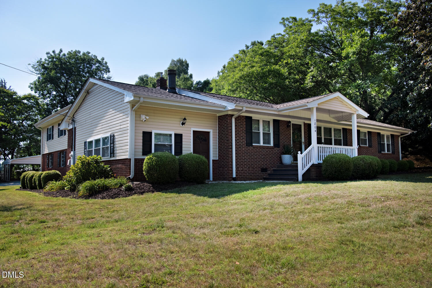 main property photo 20