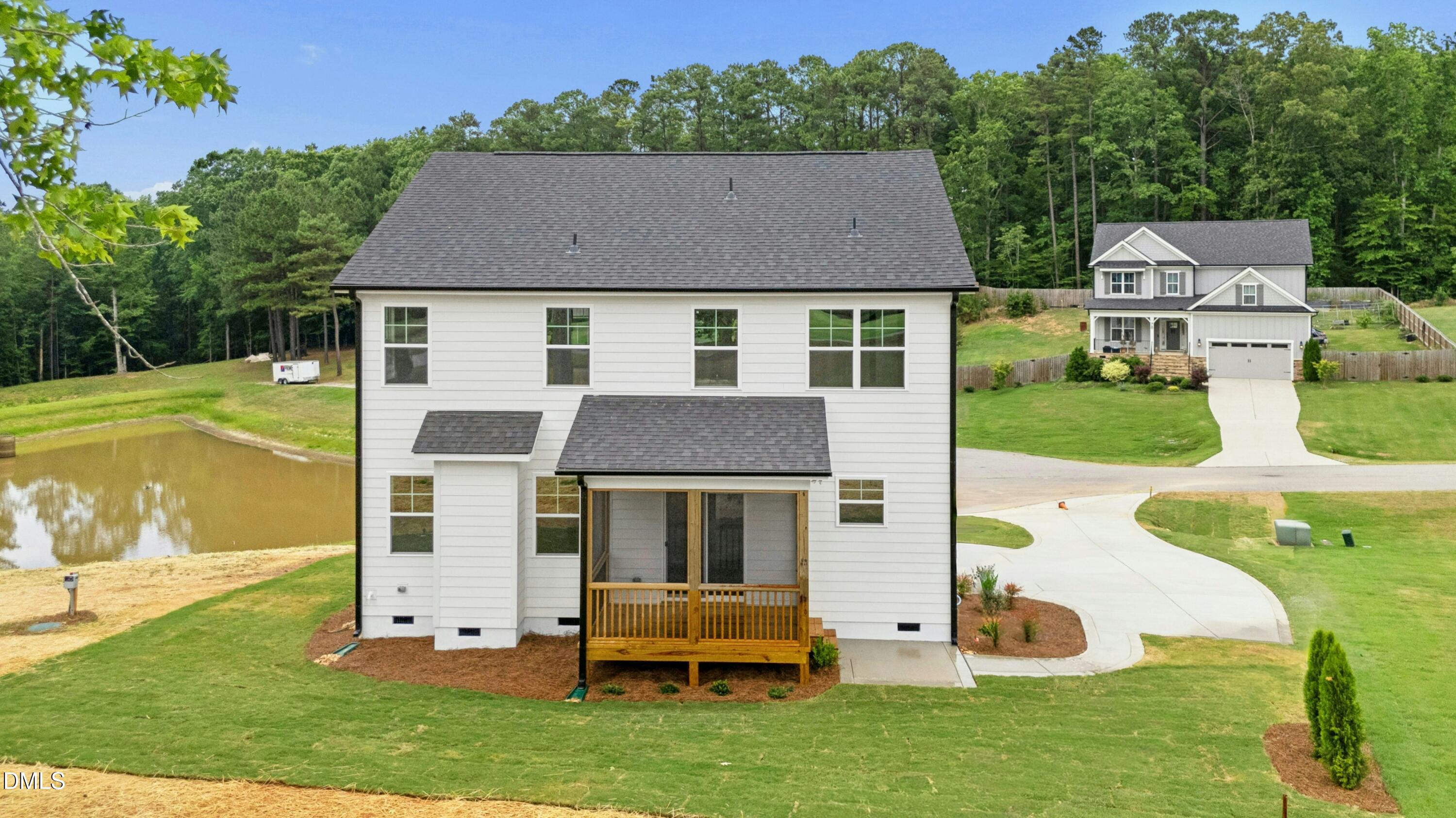 main property photo 33