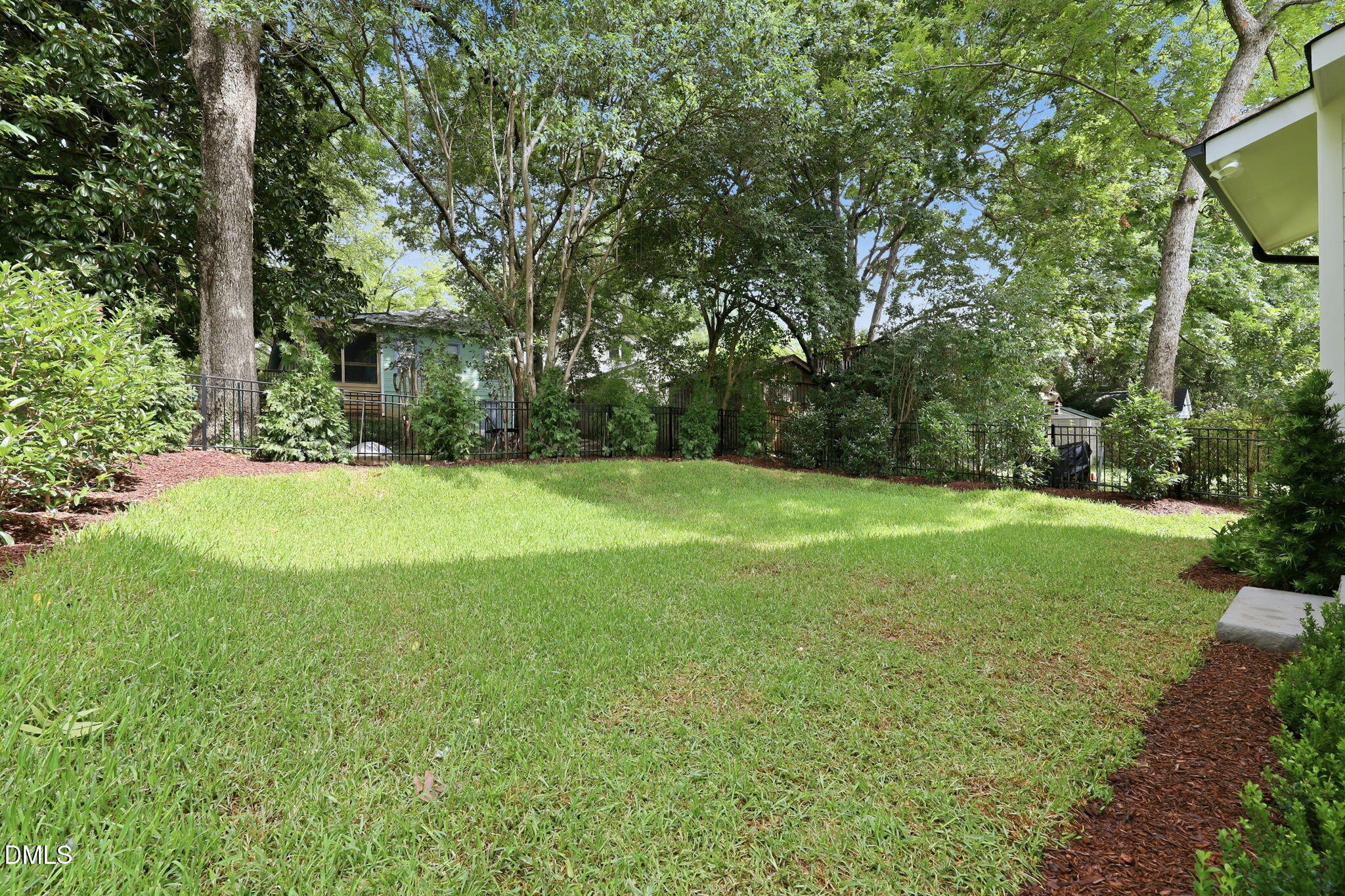 main property photo 48