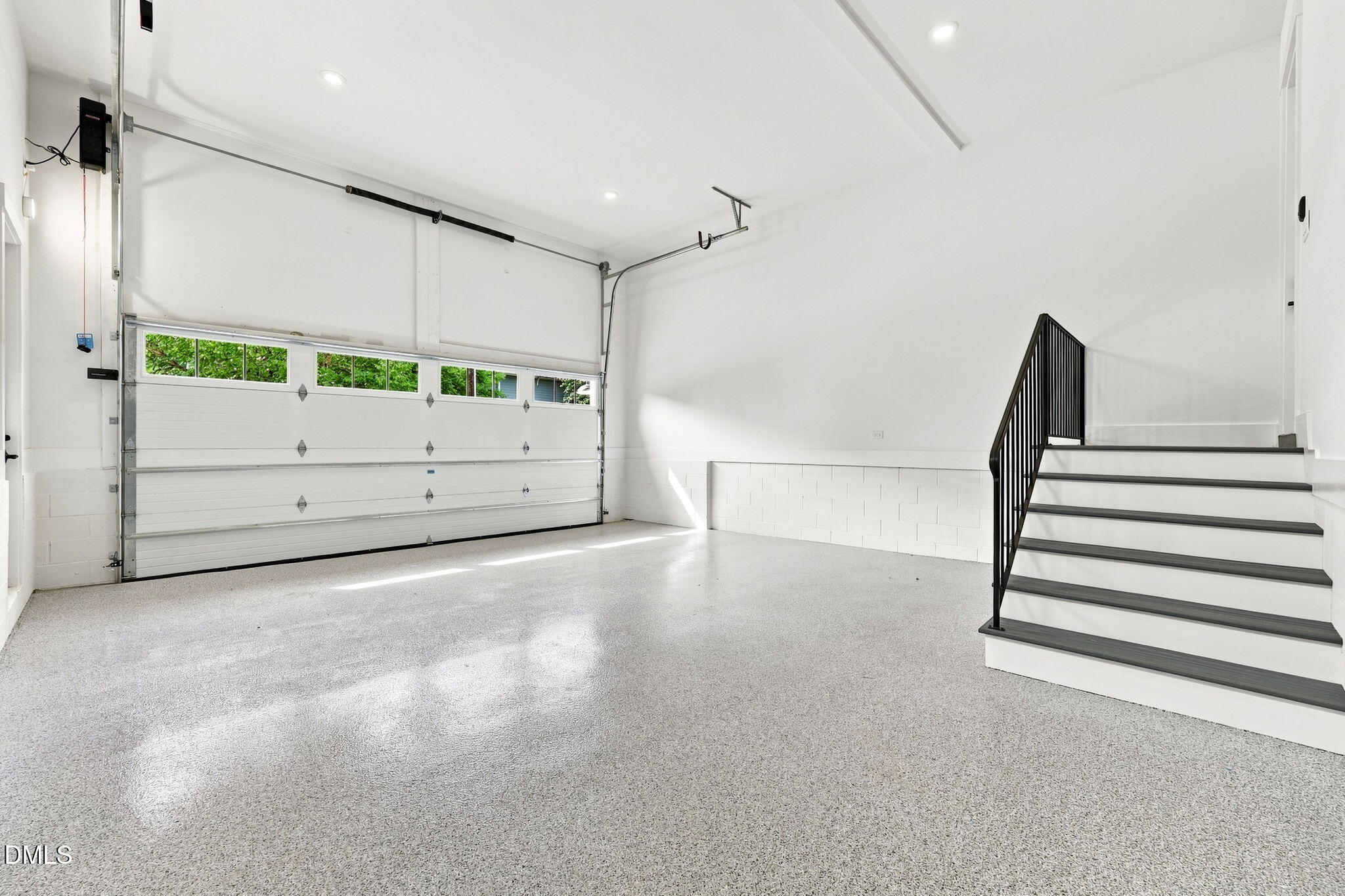 main property photo 58