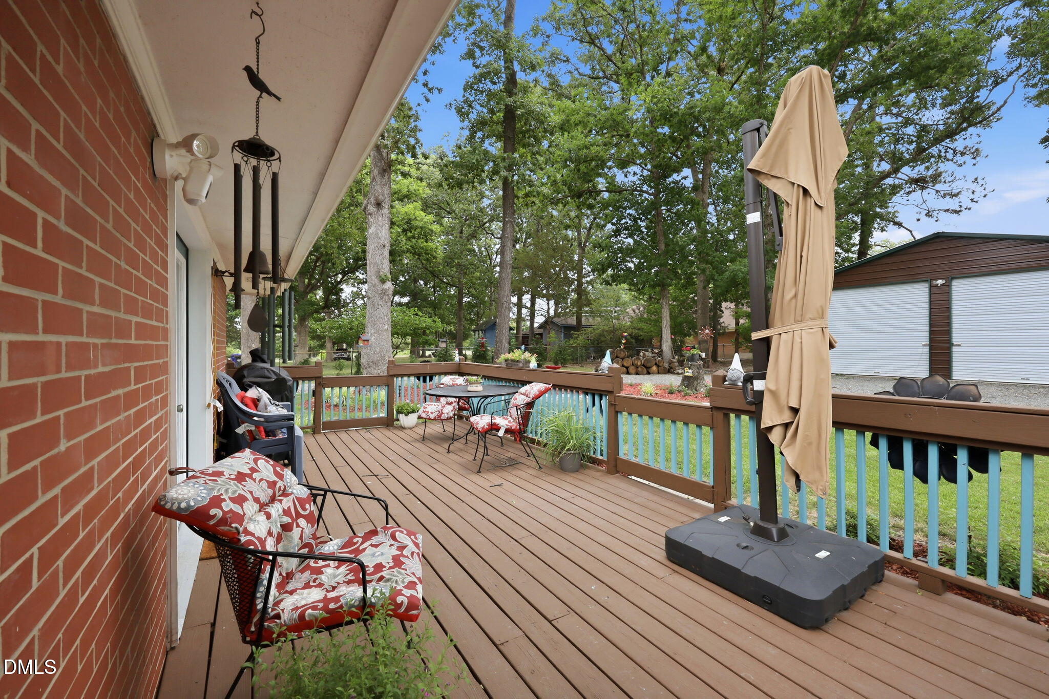 main property photo 33
