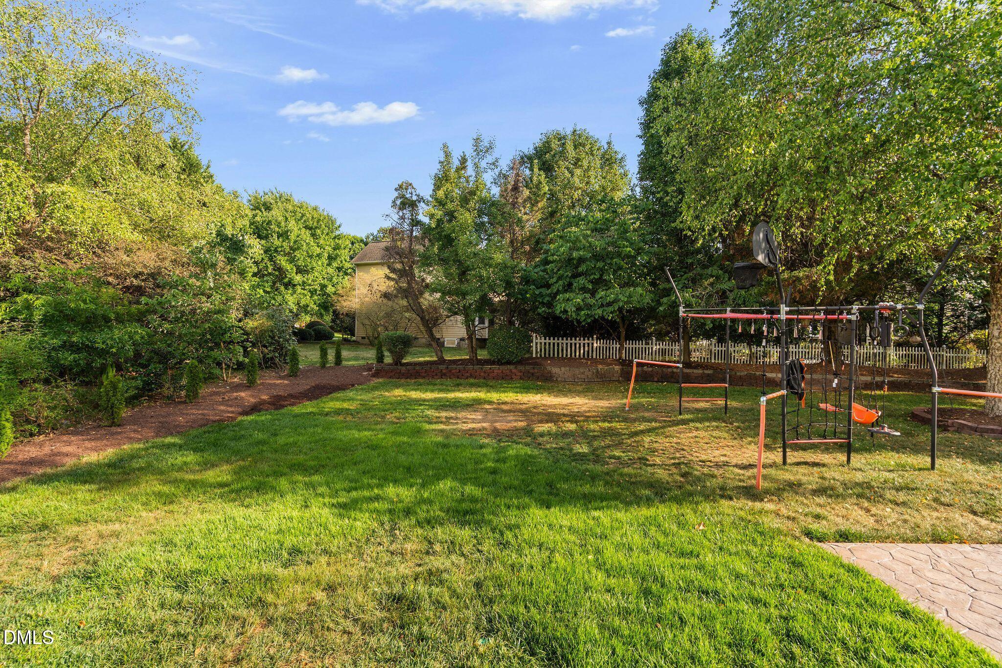 main property photo 75