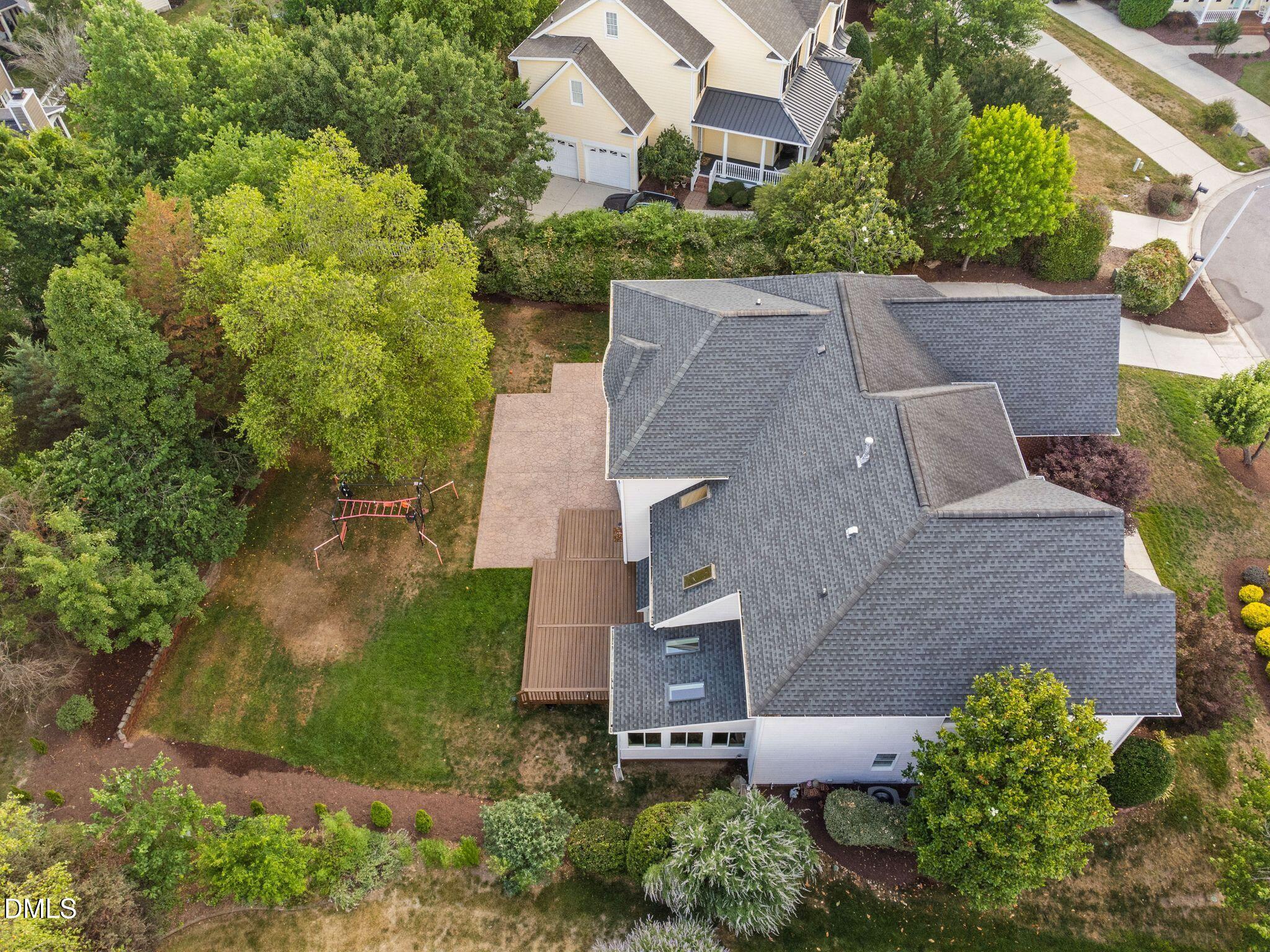 main property photo 92