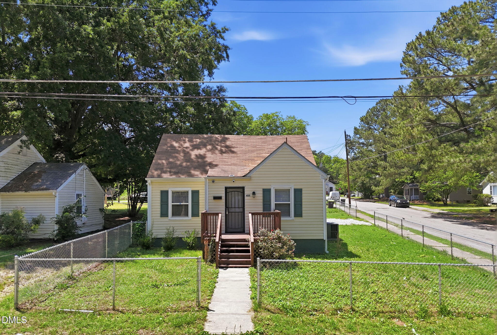 main property photo 15