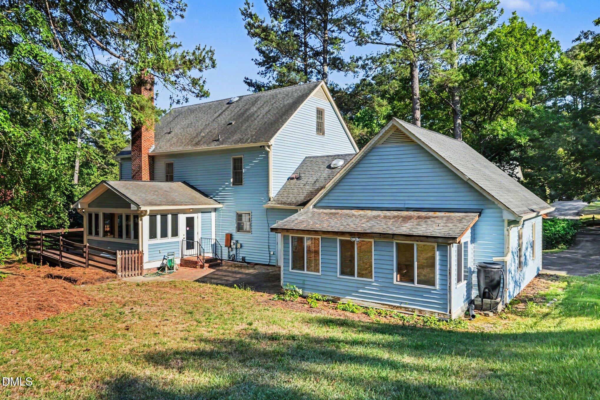 main property photo 24