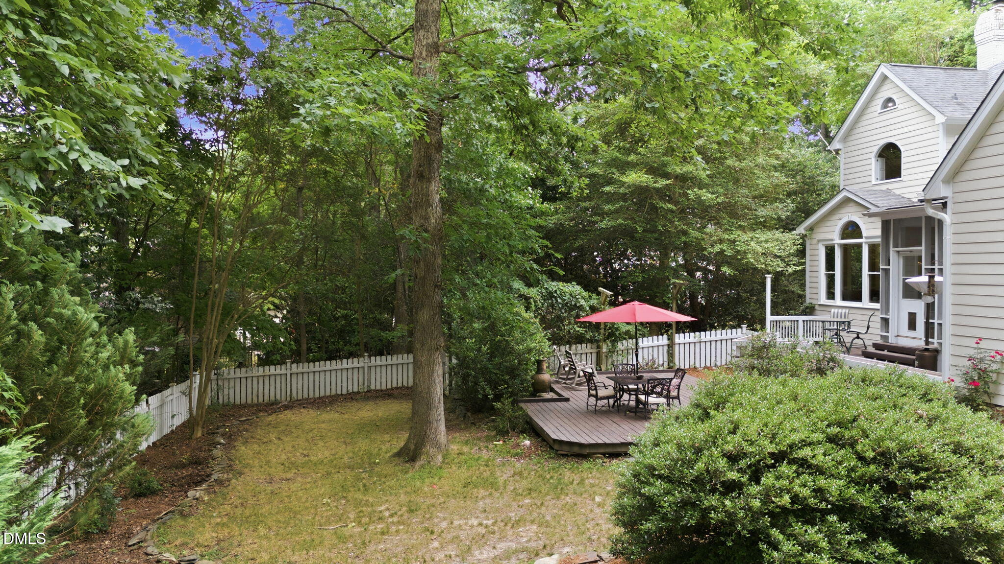 main property photo 50
