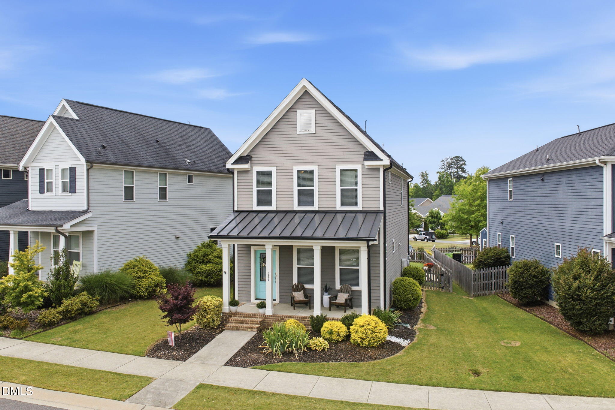main property photo 9