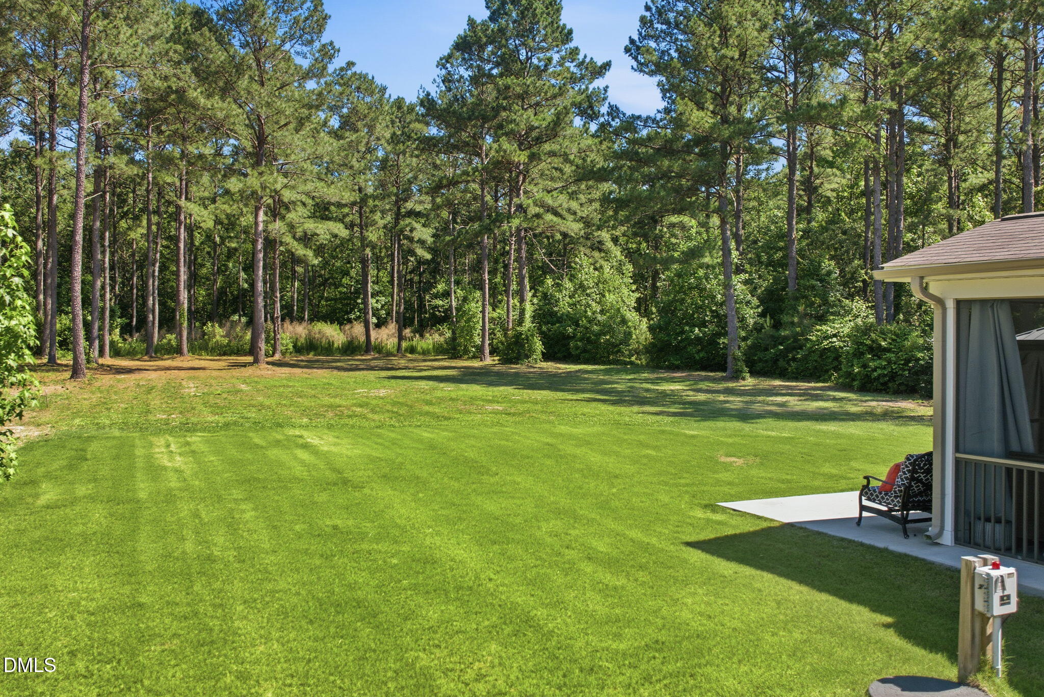 main property photo 30