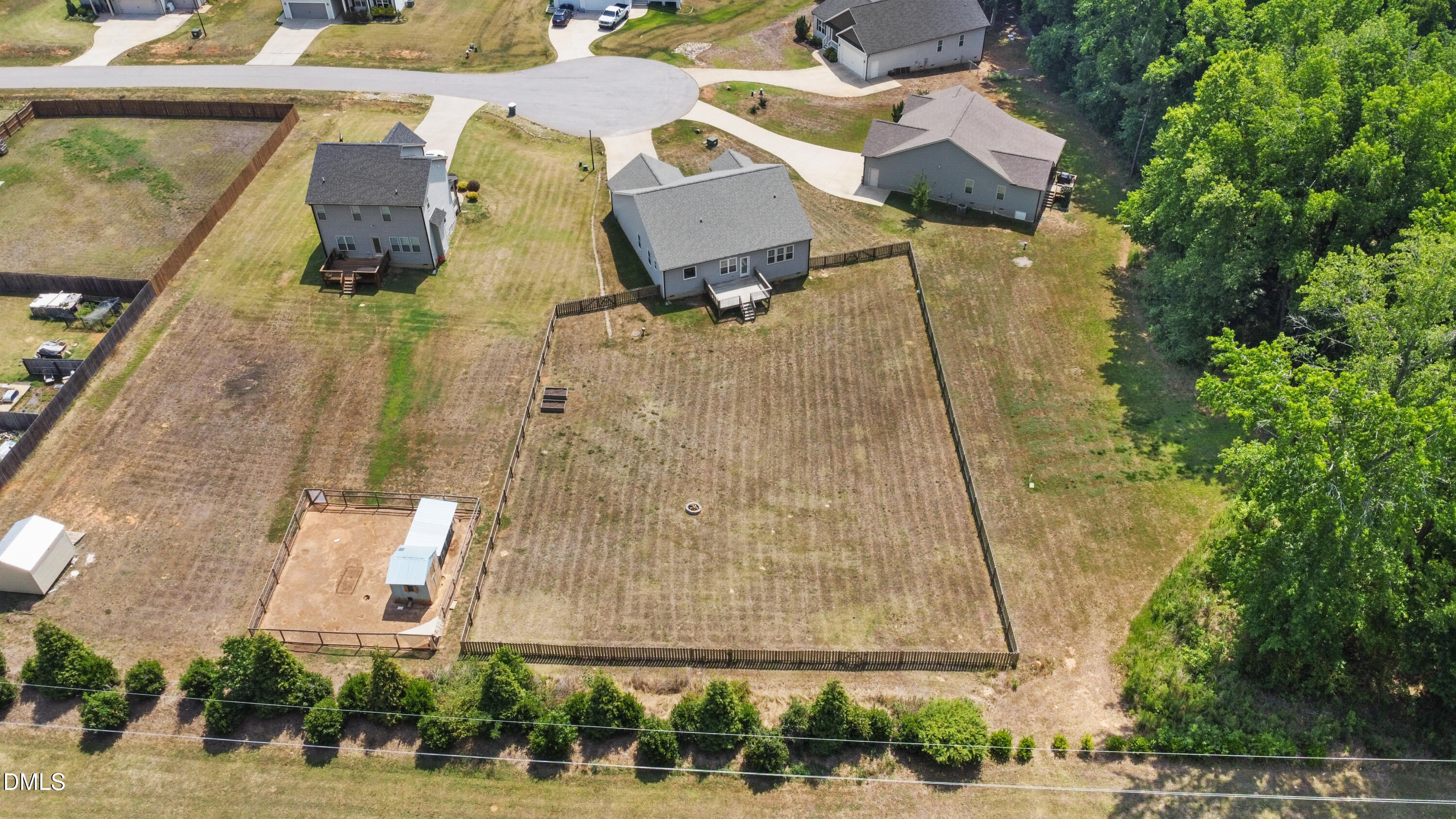 main property photo 48